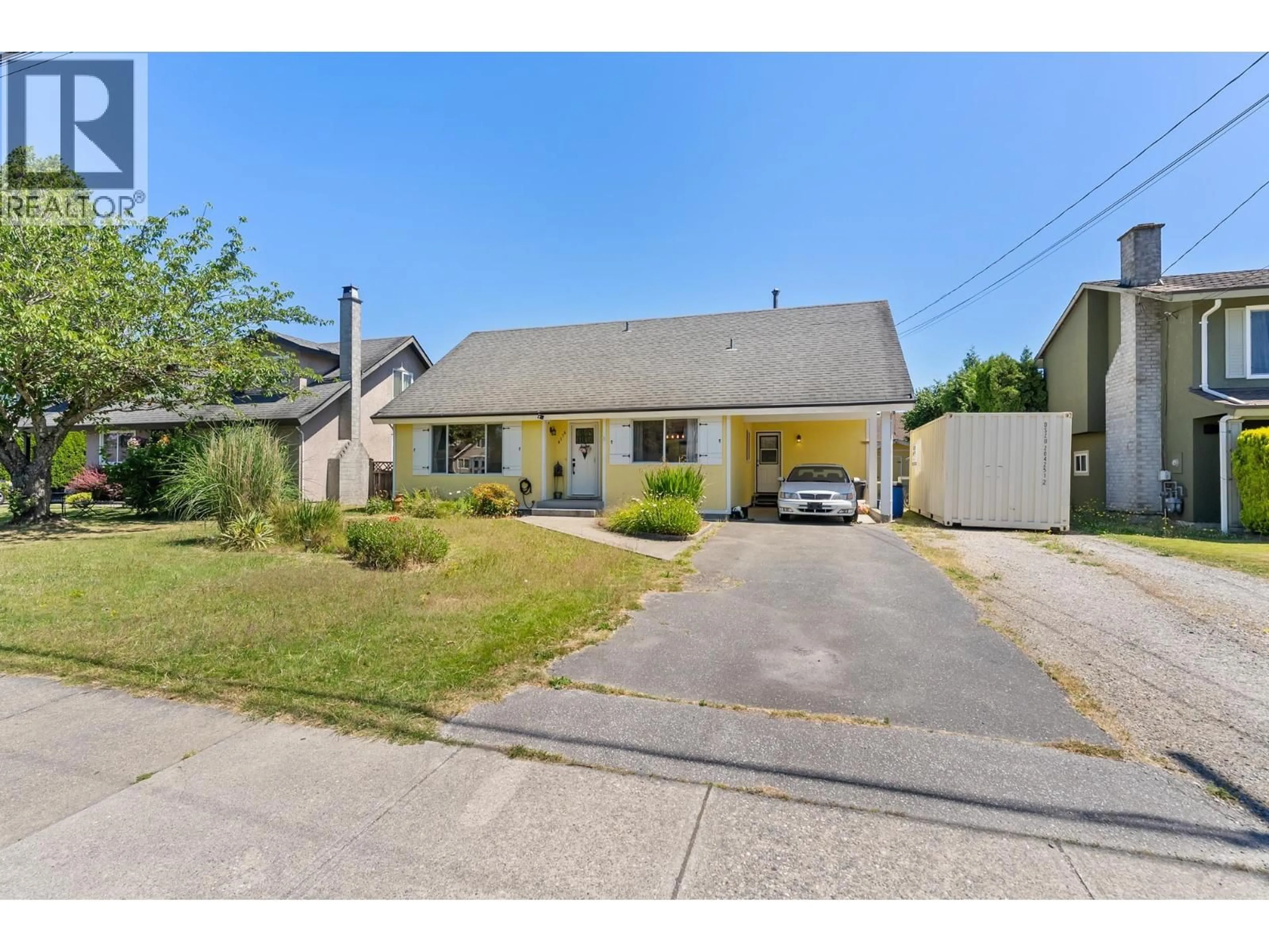 A pic from outside/outdoor area/front of a property/back of a property/a pic from drone, street for 4576 61 STREET, Delta British Columbia V4K3L2