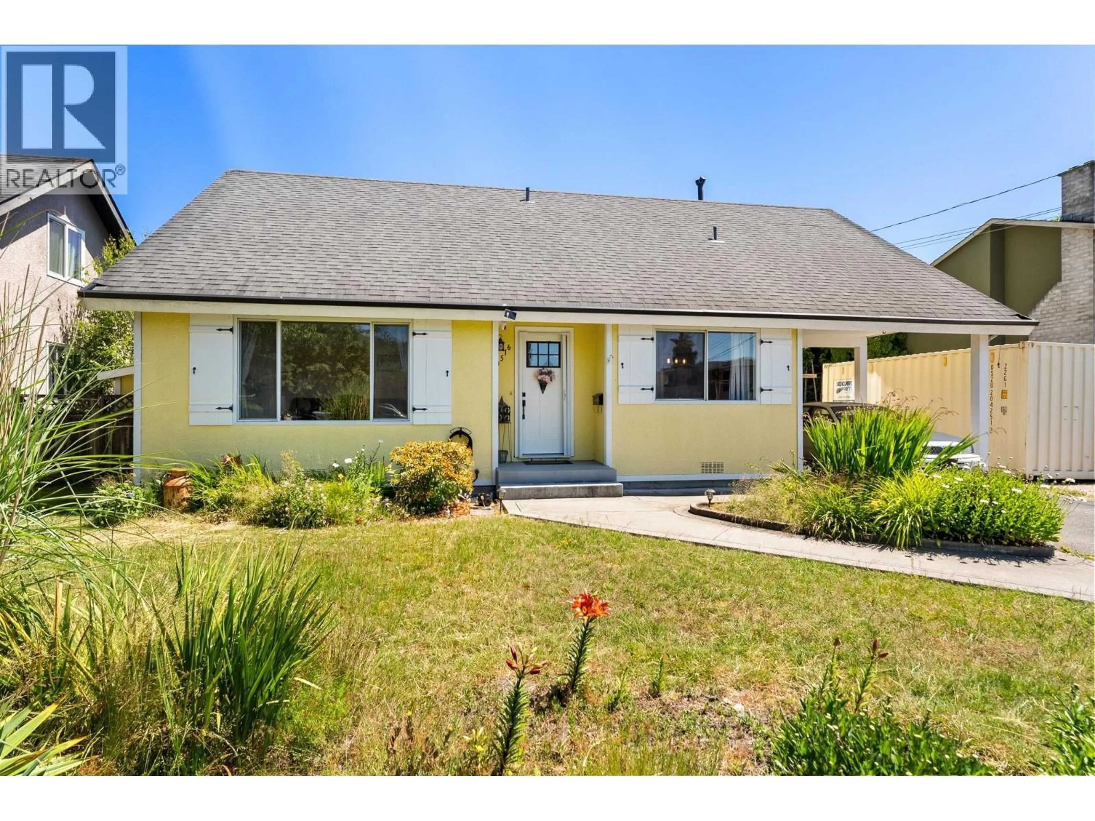 Home with vinyl exterior material, street for 4576 61 STREET, Delta British Columbia V4K3L2