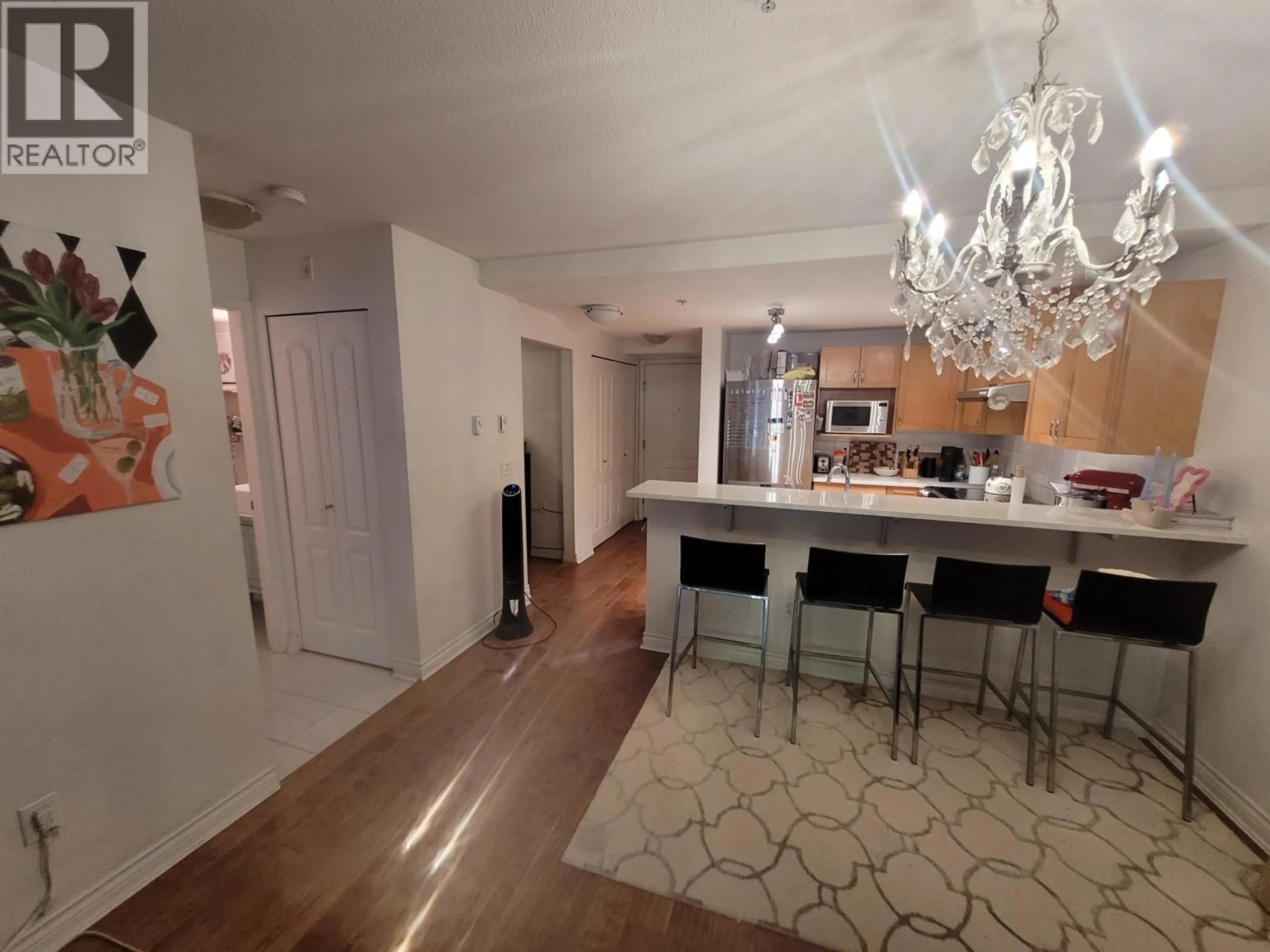Open concept kitchen, unknown for 3068 4TH AVENUE, Vancouver British Columbia V6K1R4
