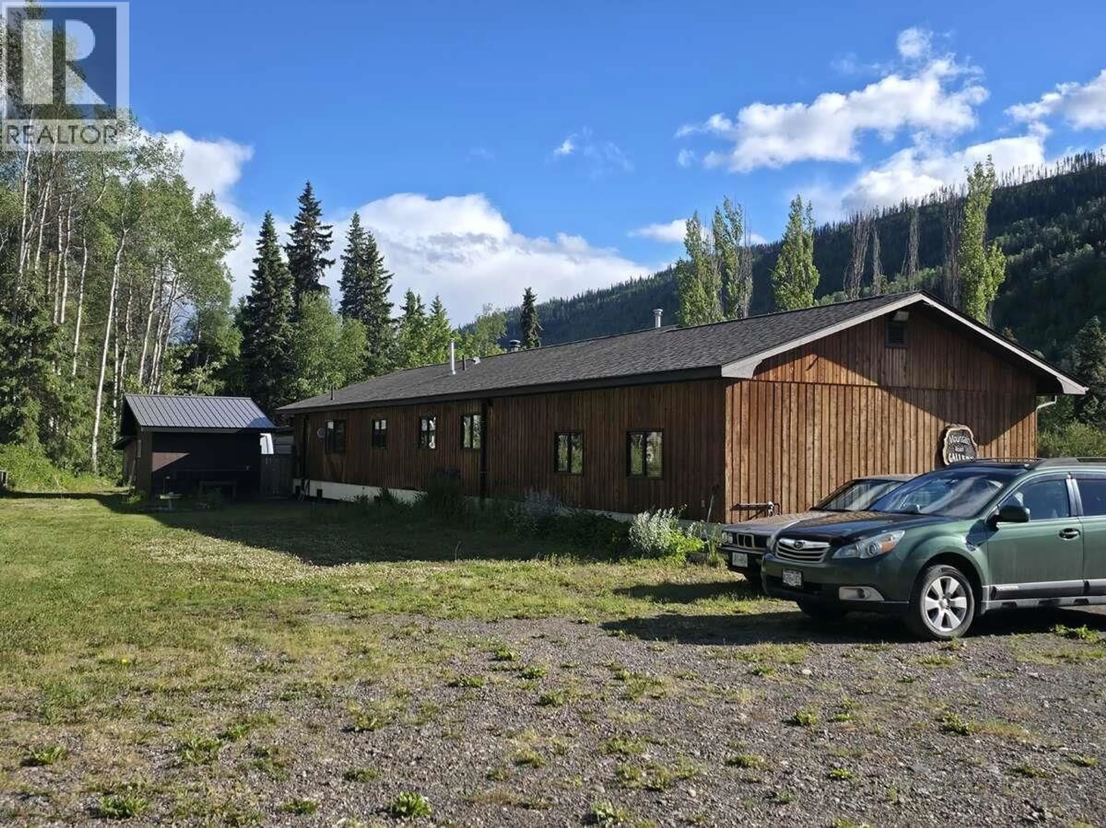 A pic from outside/outdoor area/front of a property/back of a property/a pic from drone, mountain view for 1055 HUDSON BAY MOUNTAIN ROAD, Smithers British Columbia V0J2N4
