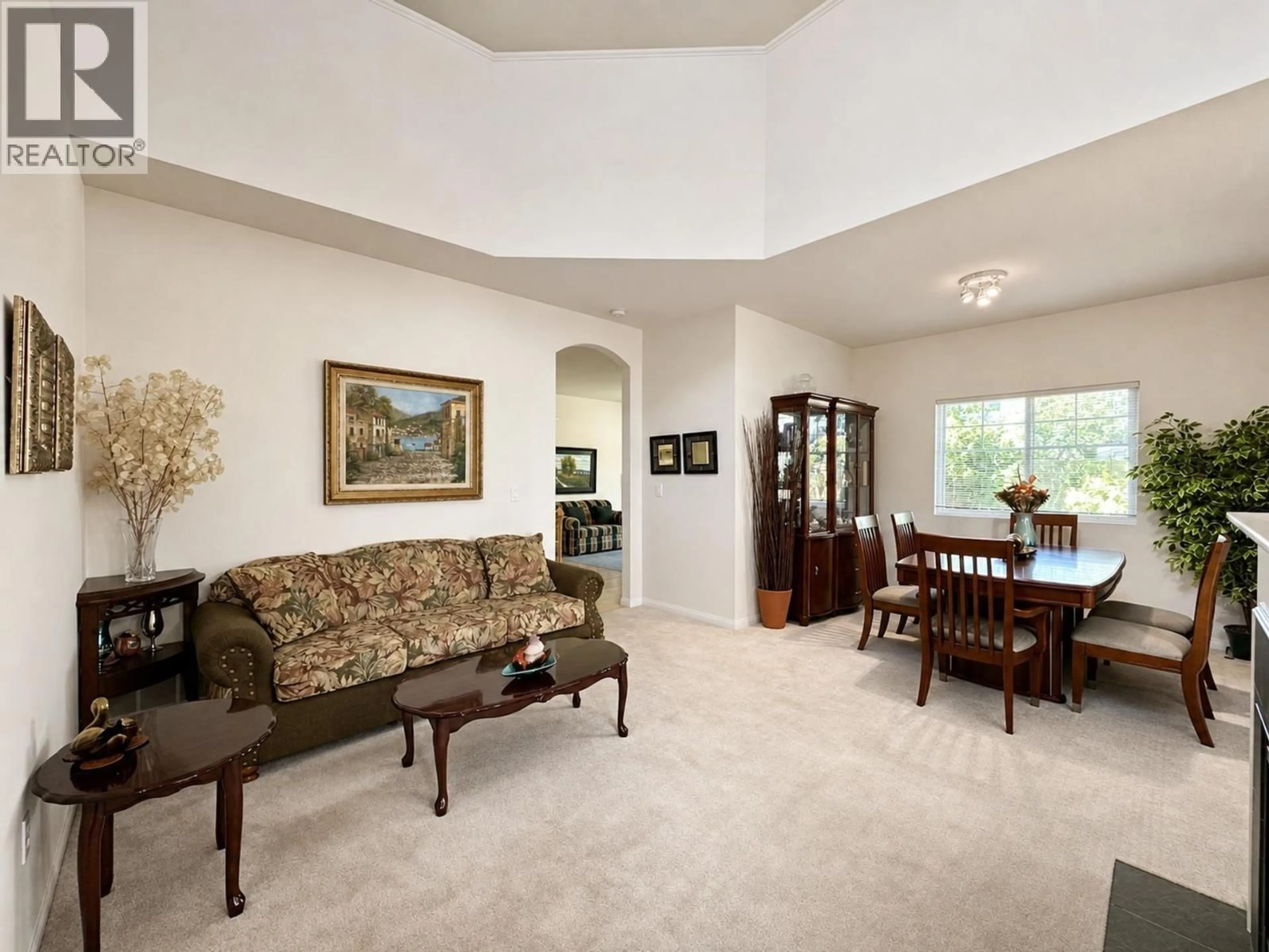 Living room with furniture, unknown for 2 - 5931 WILLIAMS ROAD, Richmond British Columbia V7E1K2