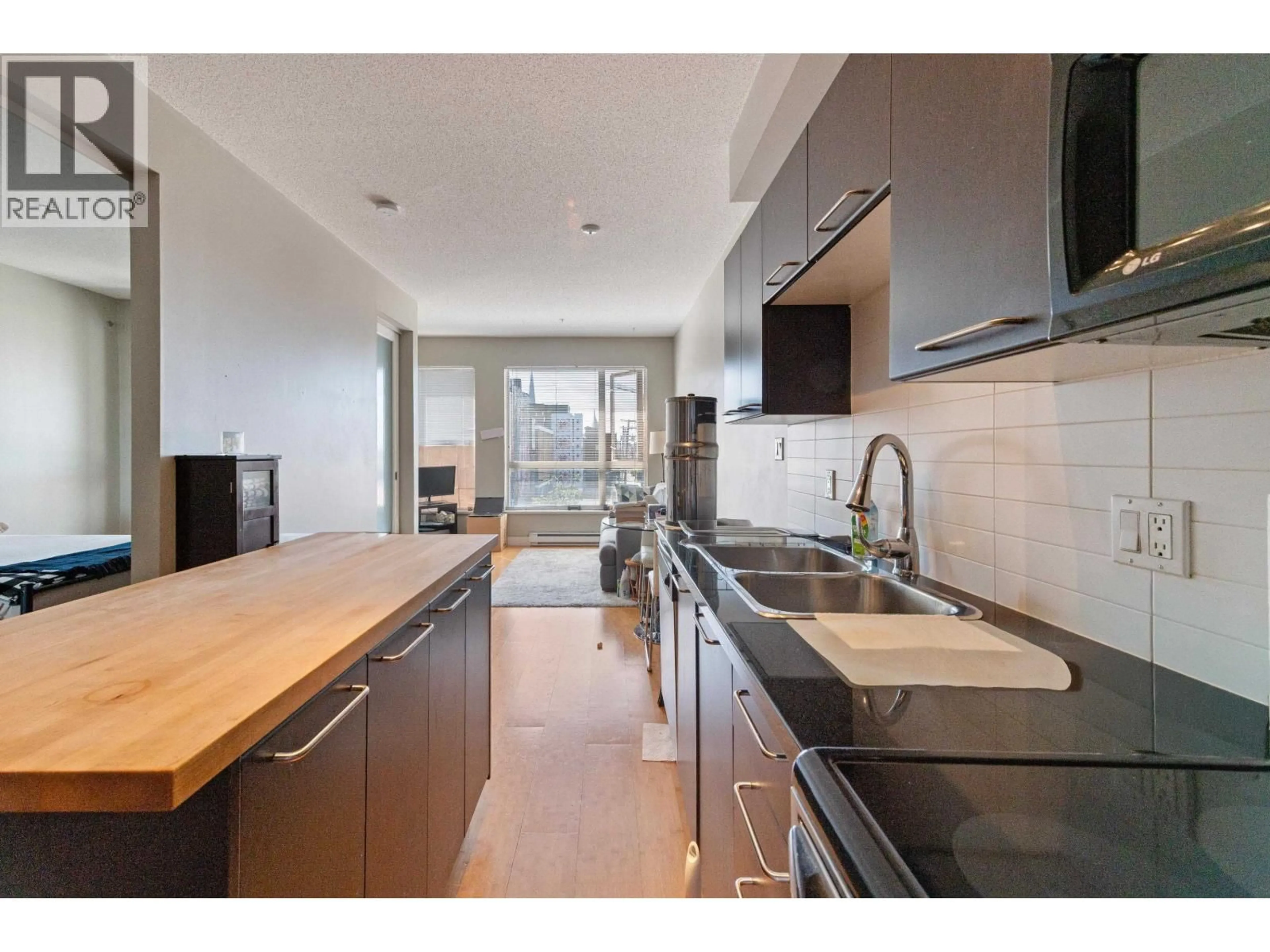 Unknown for 308 - 205 10TH AVENUE, Vancouver British Columbia V5T4V6