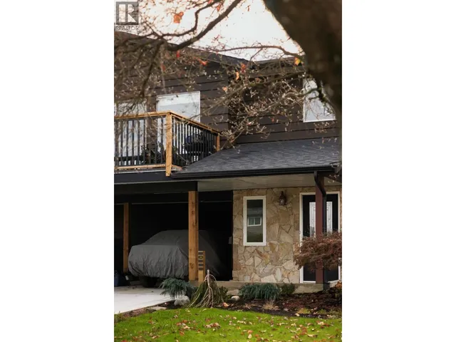 20898 125 AVENUE, Maple Ridge 2