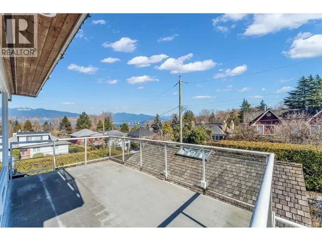 4389 LOCARNO CRESCENT, Vancouver 4