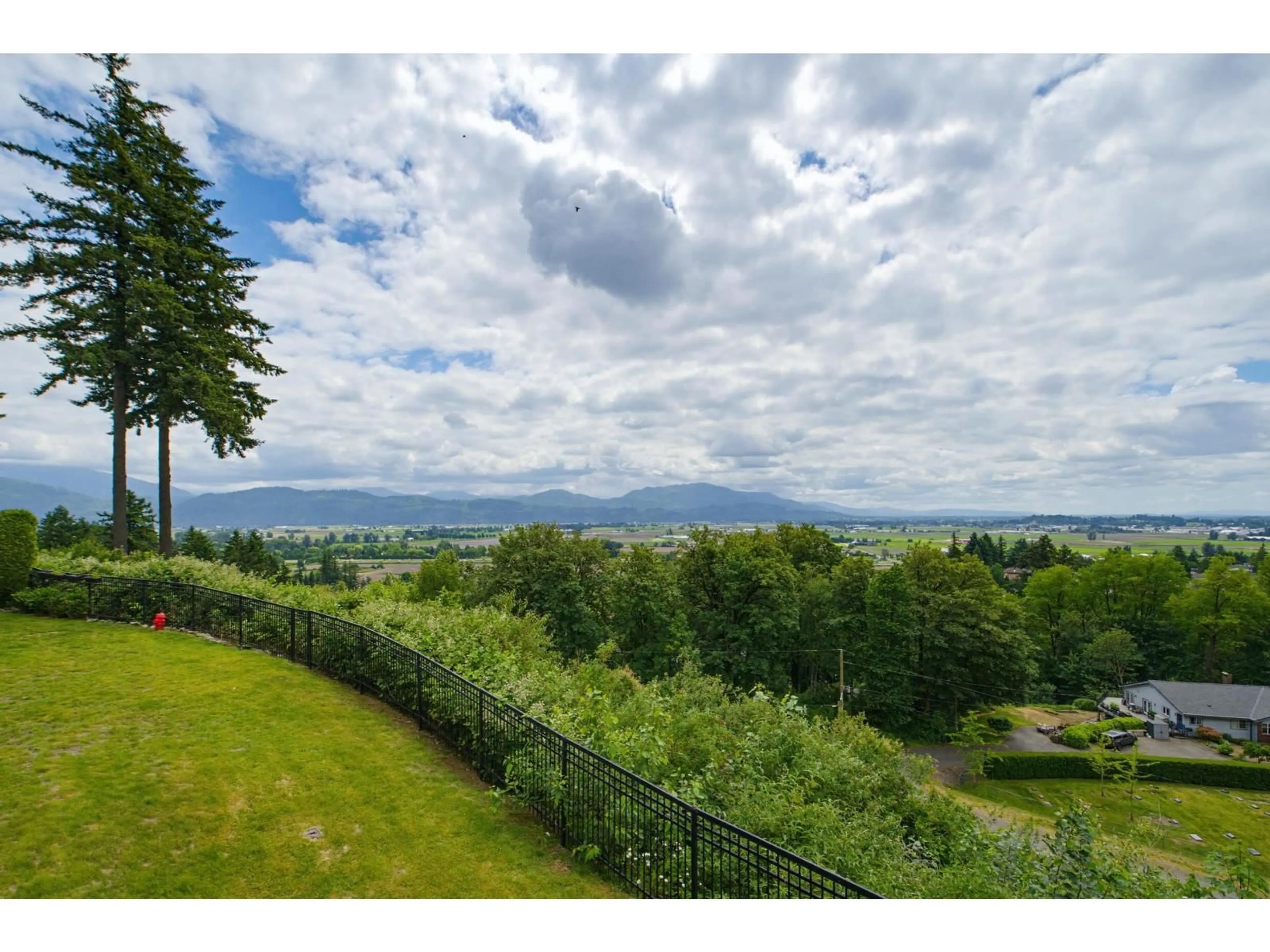 A pic from outside/outdoor area/front of a property/back of a property/a pic from drone, mountain view for 72 - 35287 OLD YALE ROAD, Abbotsford British Columbia V3G8H5