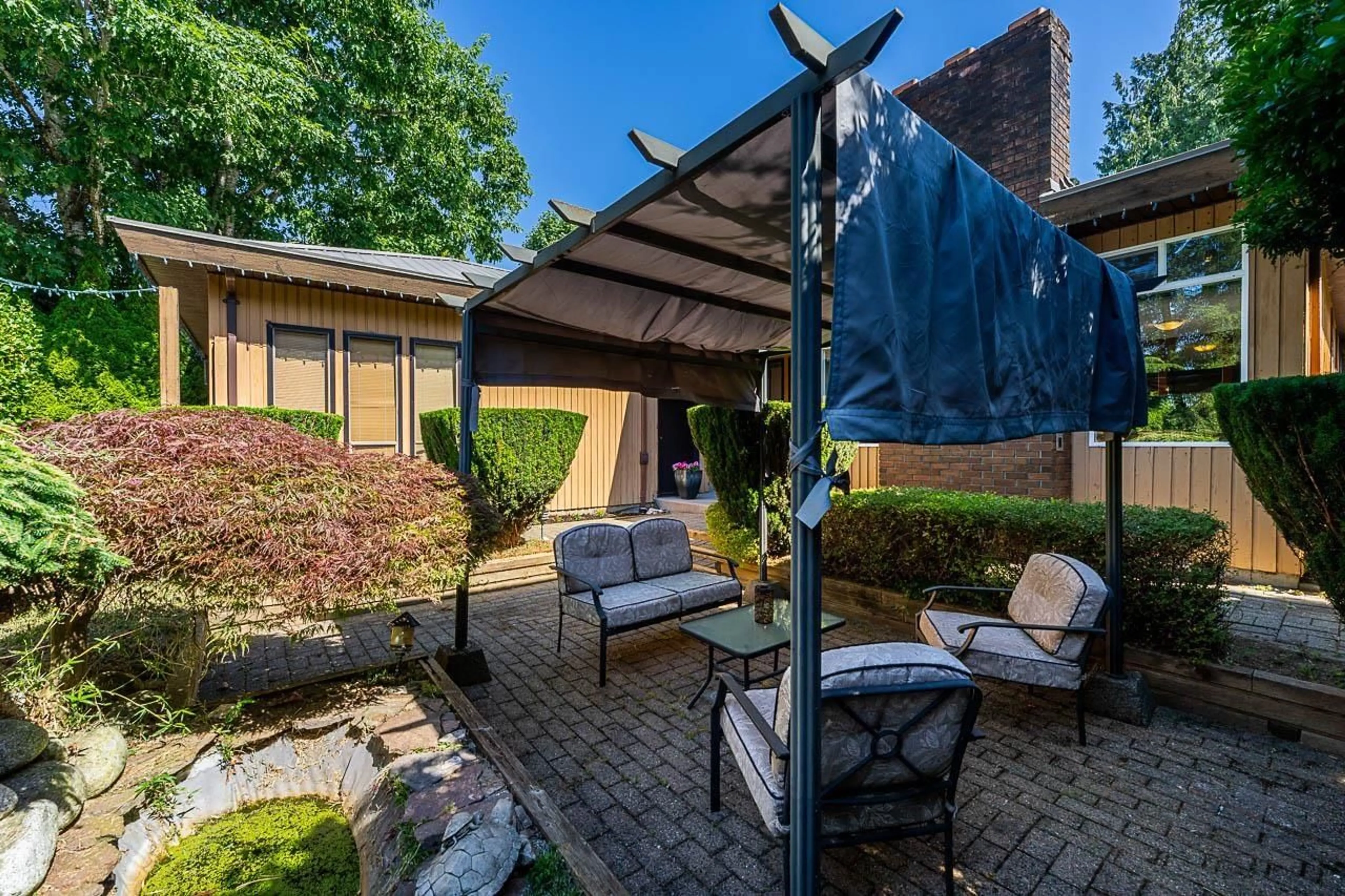 Patio, street for 3762 NANAIMO CRESCENT, Abbotsford British Columbia V2T4Z7