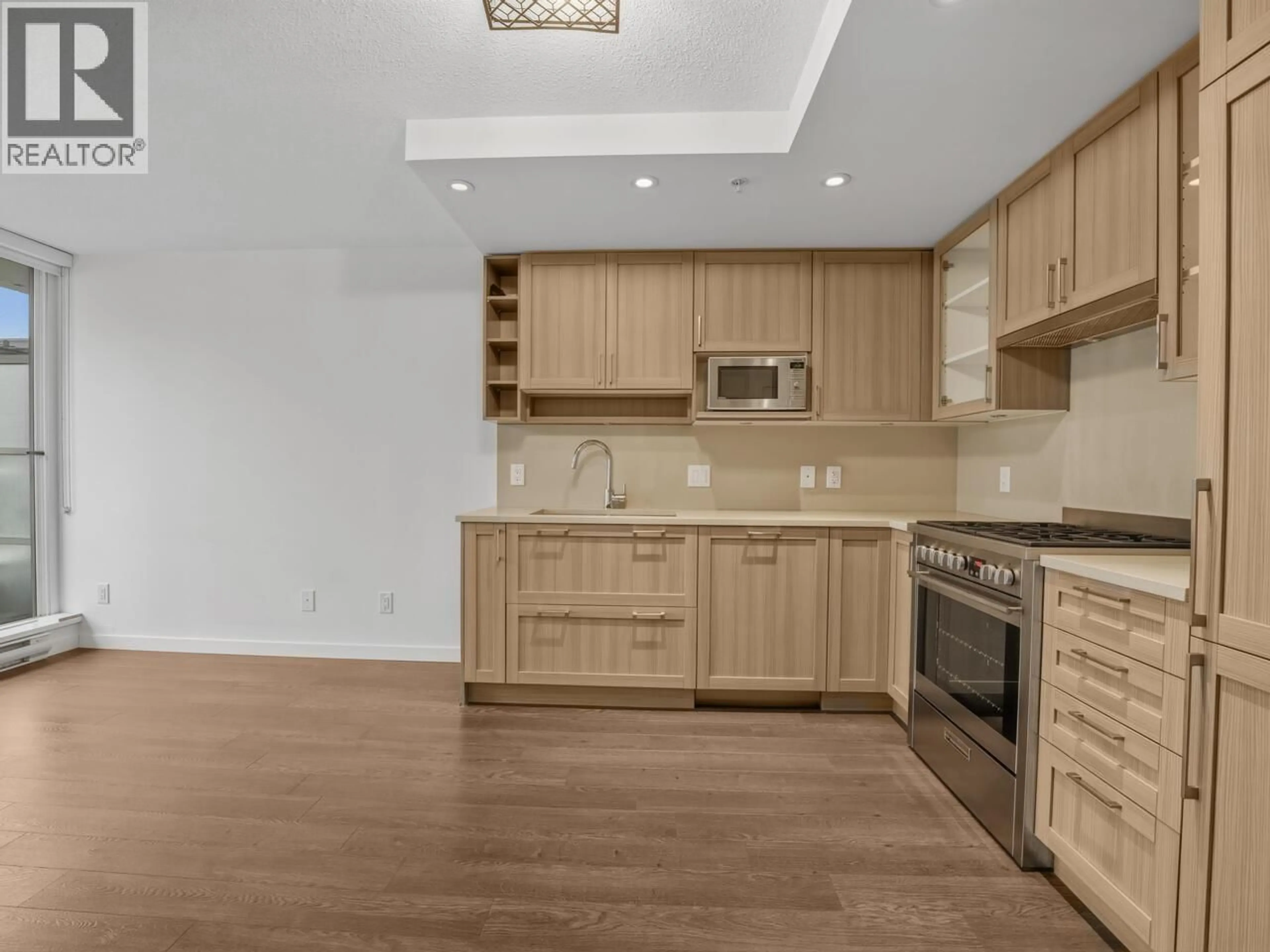 Unknown for 622 - 5665 BOUNDARY ROAD, Vancouver British Columbia V5R0E4