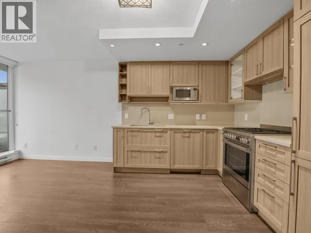 622 - 5665 BOUNDARY ROAD, Vancouver 4