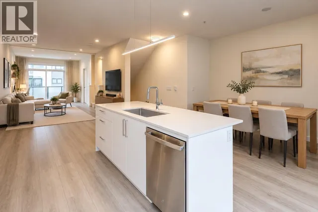 54 - 4337 BOUNDARY ROAD, Richmond 4