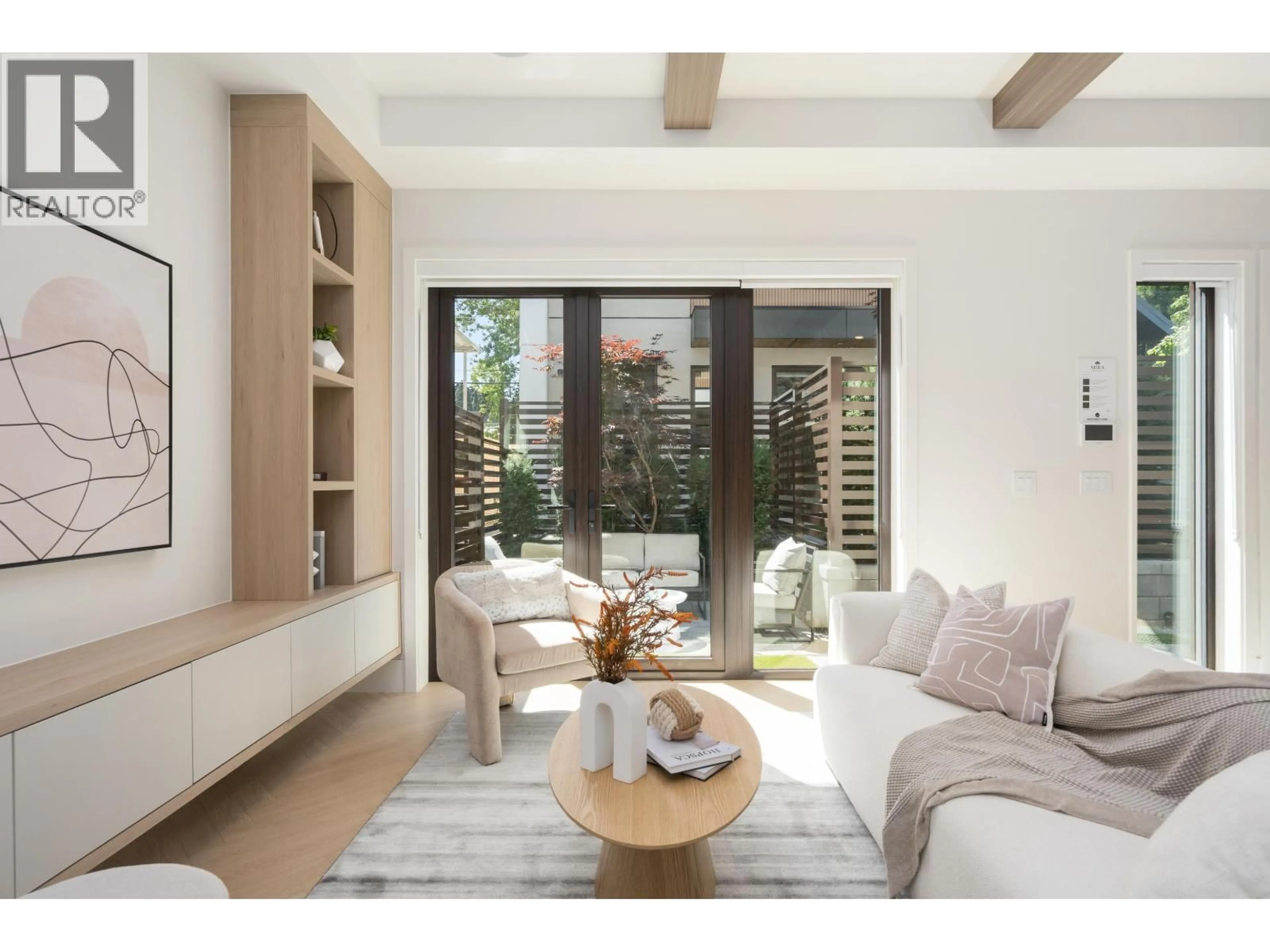 Living room with furniture, unknown for 2 - 3391 VICTORIA DRIVE, Vancouver British Columbia V5N4M3