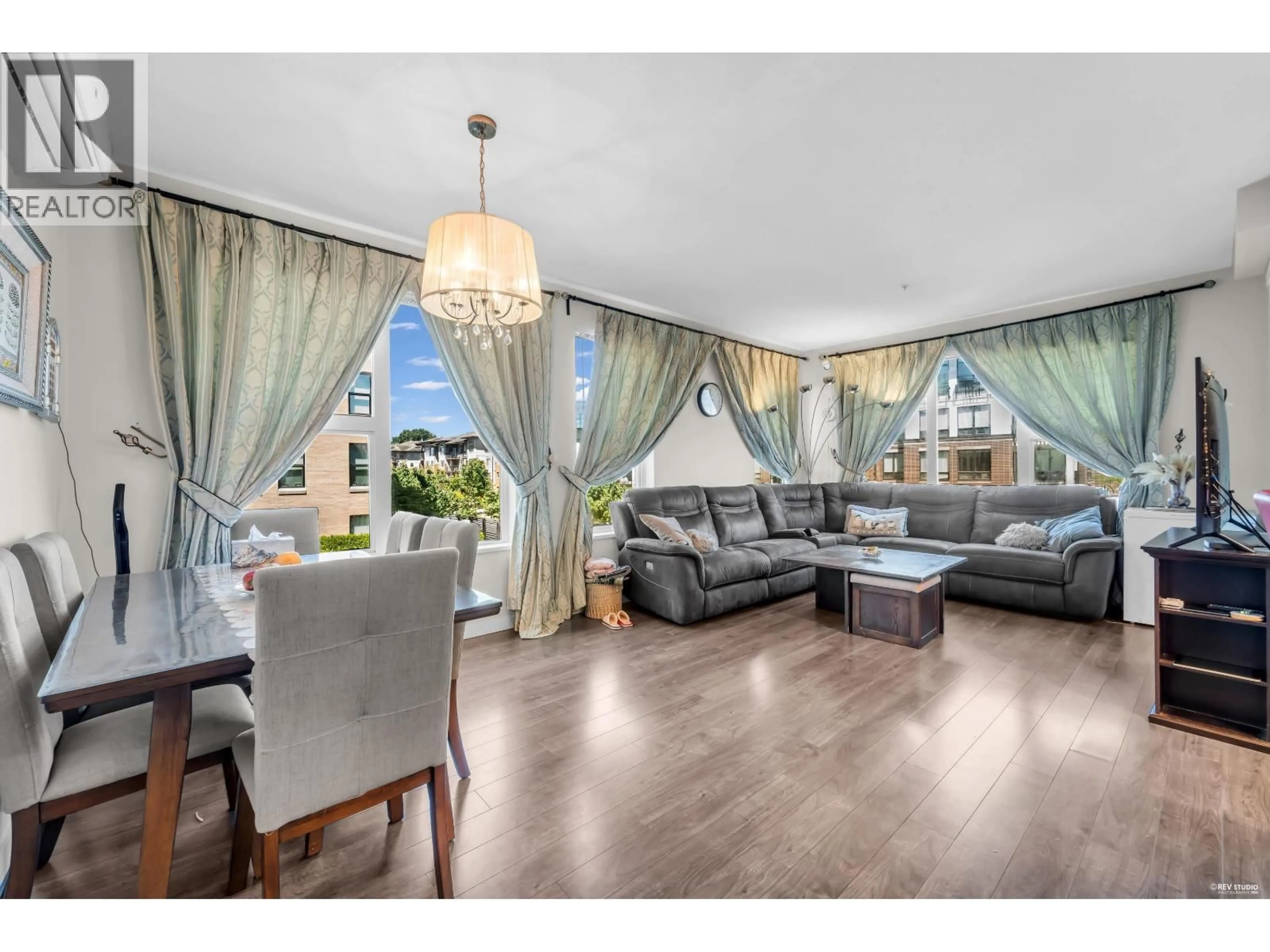 Living room with furniture, unknown for 202 - 9388 TOMICKI AVENUE, Richmond British Columbia V6X0P1