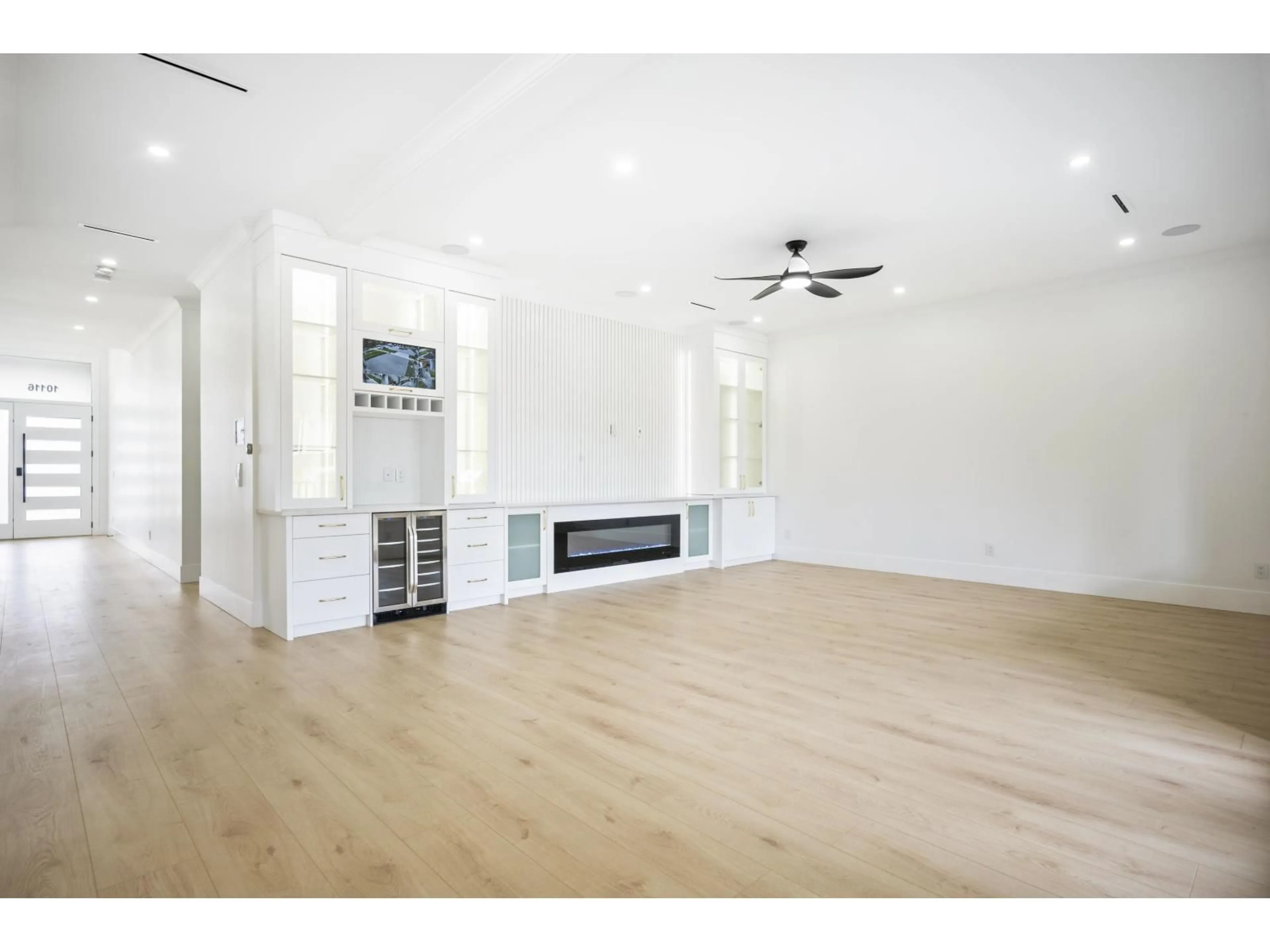 A pic of a room for 10116 172A STREET, Surrey British Columbia V4N4H6
