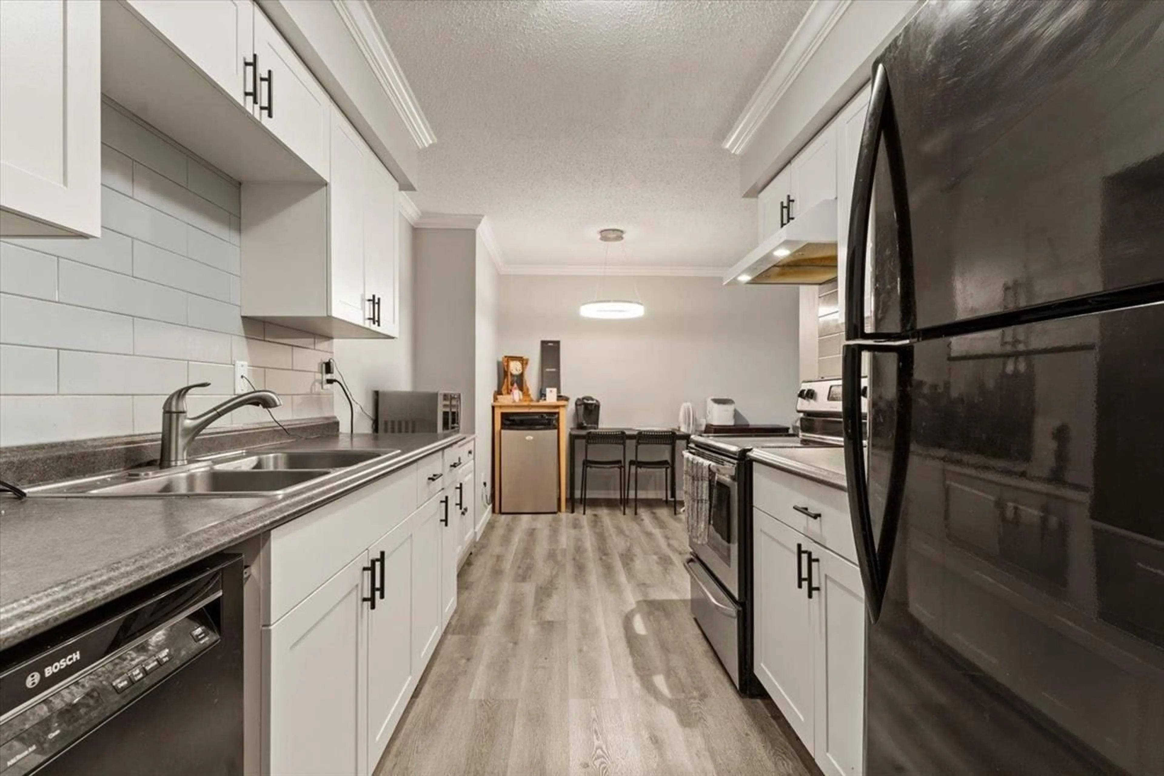 Unknown for 209 - 45598 MCINTOSH DRIVE, Chilliwack British Columbia V2P7J3