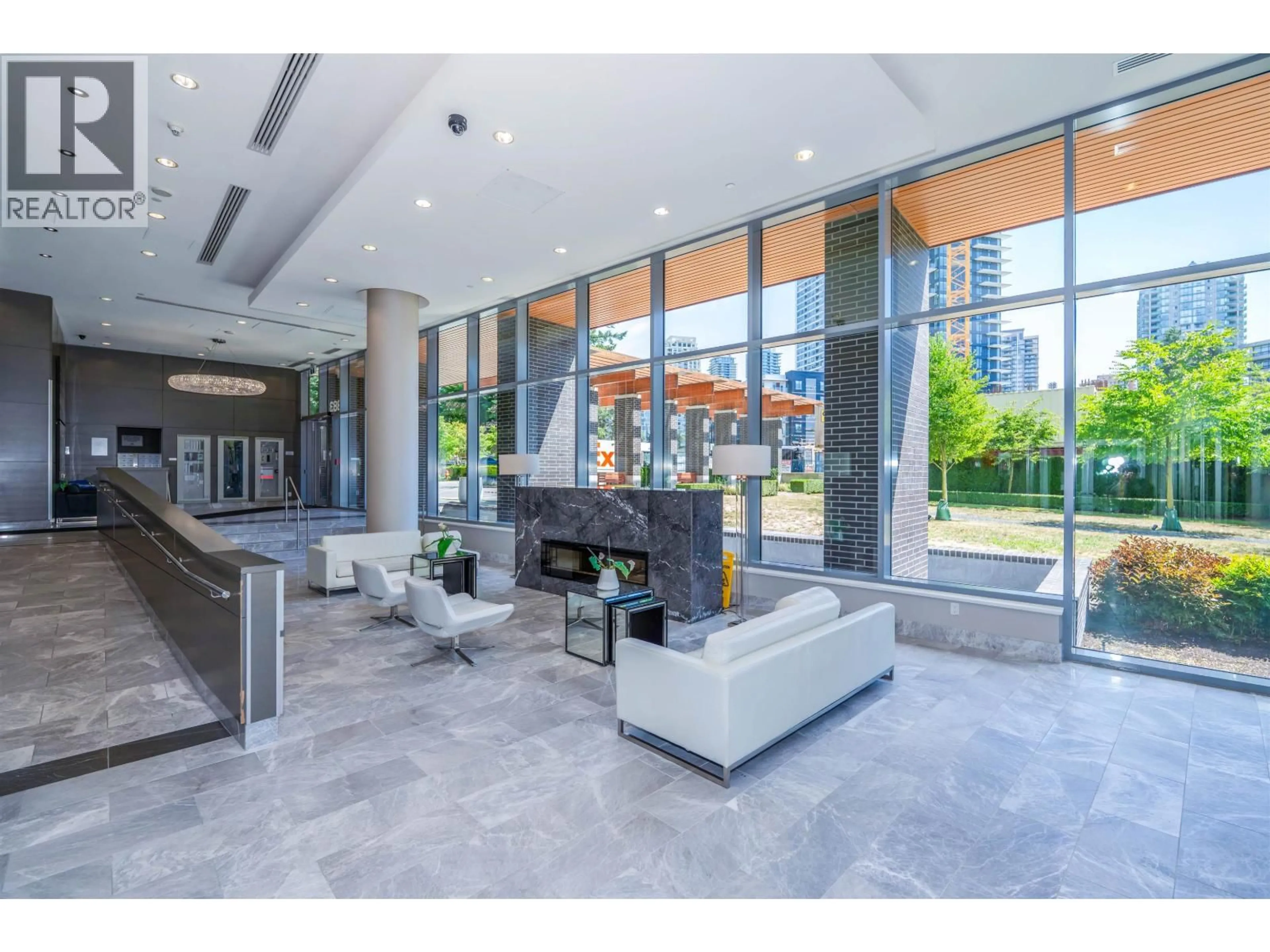 Unknown for 3603 - 5883 BARKER AVENUE, Burnaby British Columbia V5H2M8
