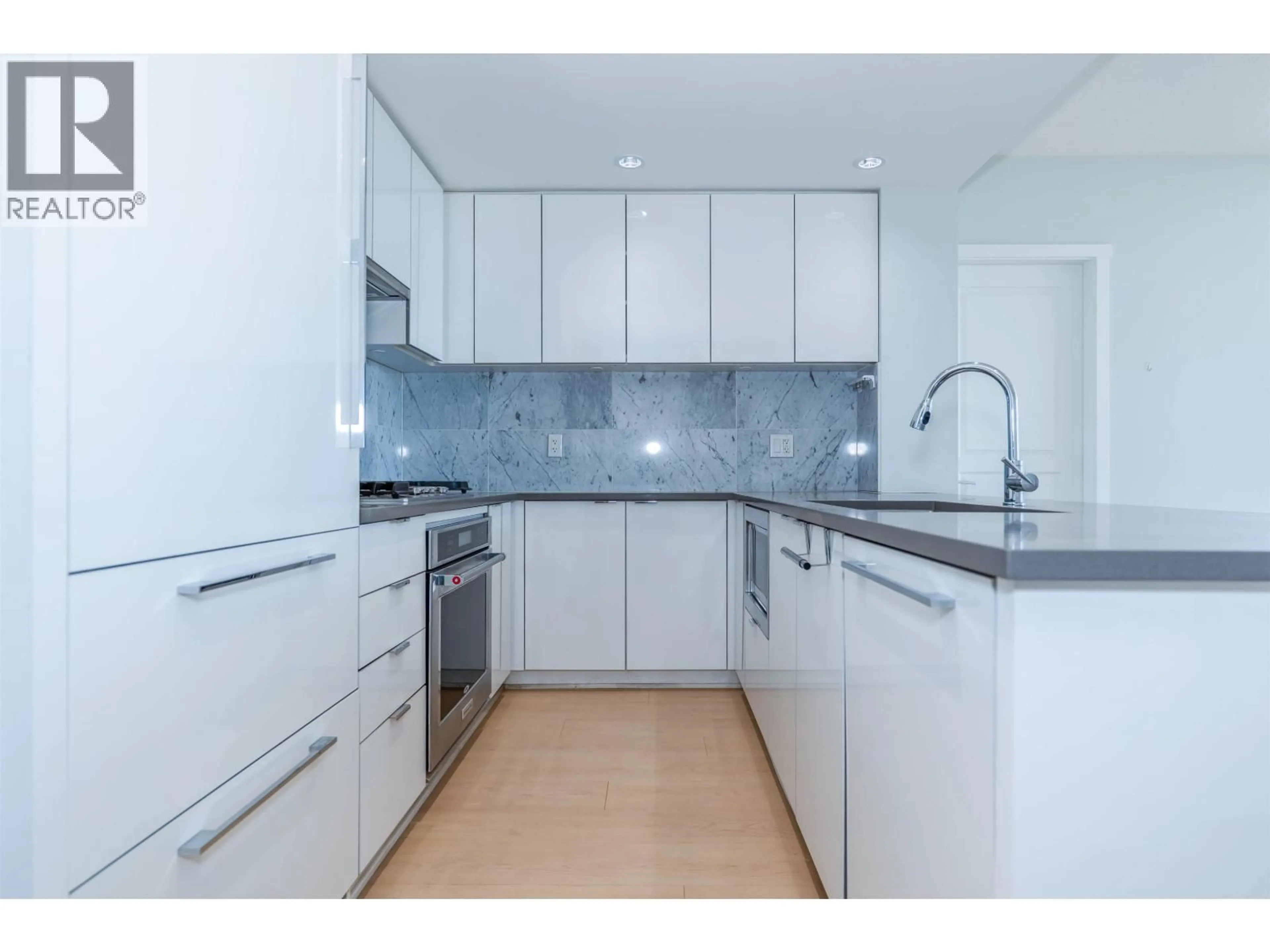 Standard kitchen, unknown for 3603 - 5883 BARKER AVENUE, Burnaby British Columbia V5H2M8