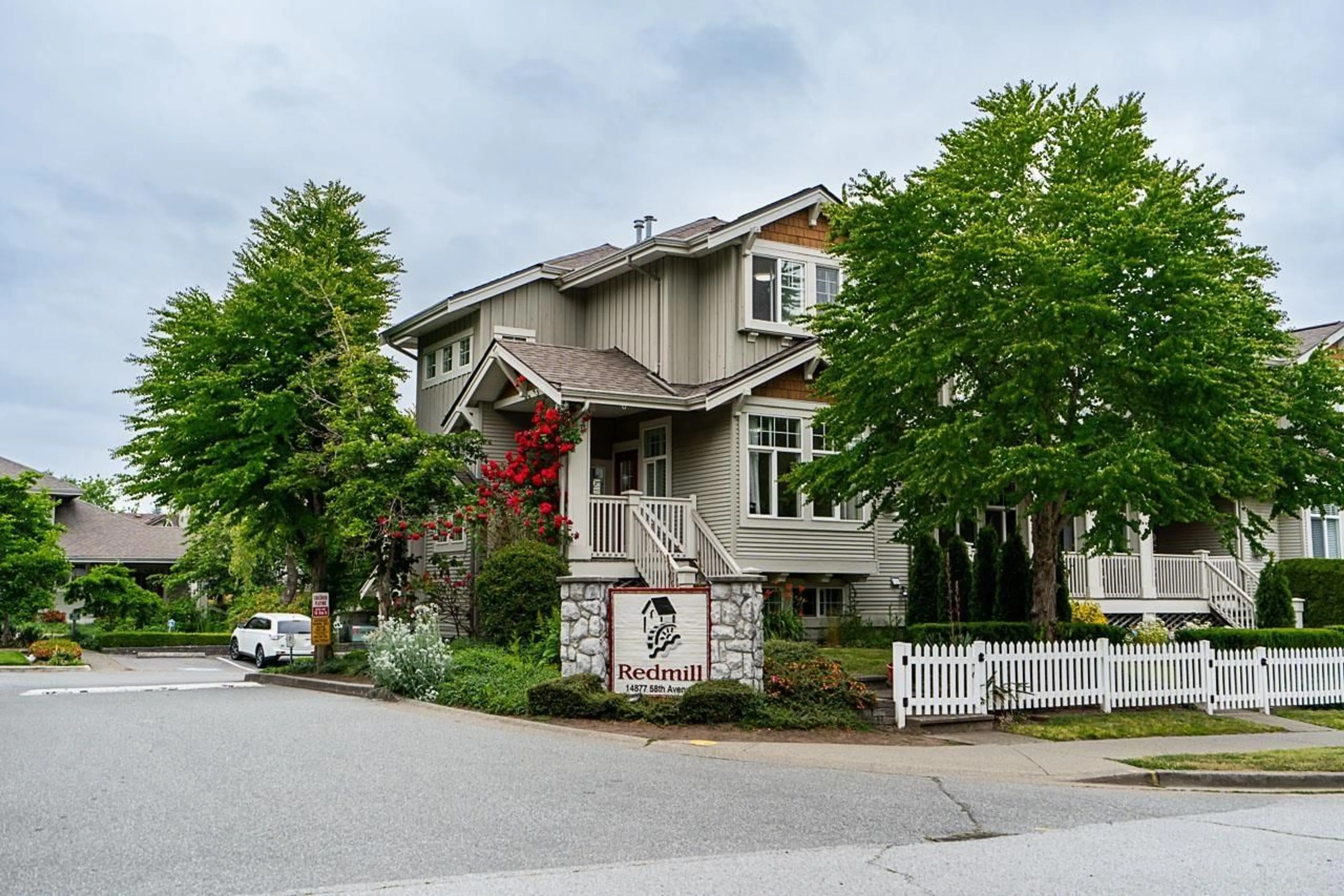 Unknown for 1 - 14877 58 AVENUE, Surrey British Columbia V3S8Y9