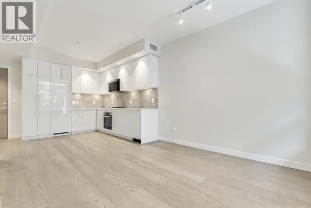607 - 5608 BERTON AVENUE, Vancouver 5