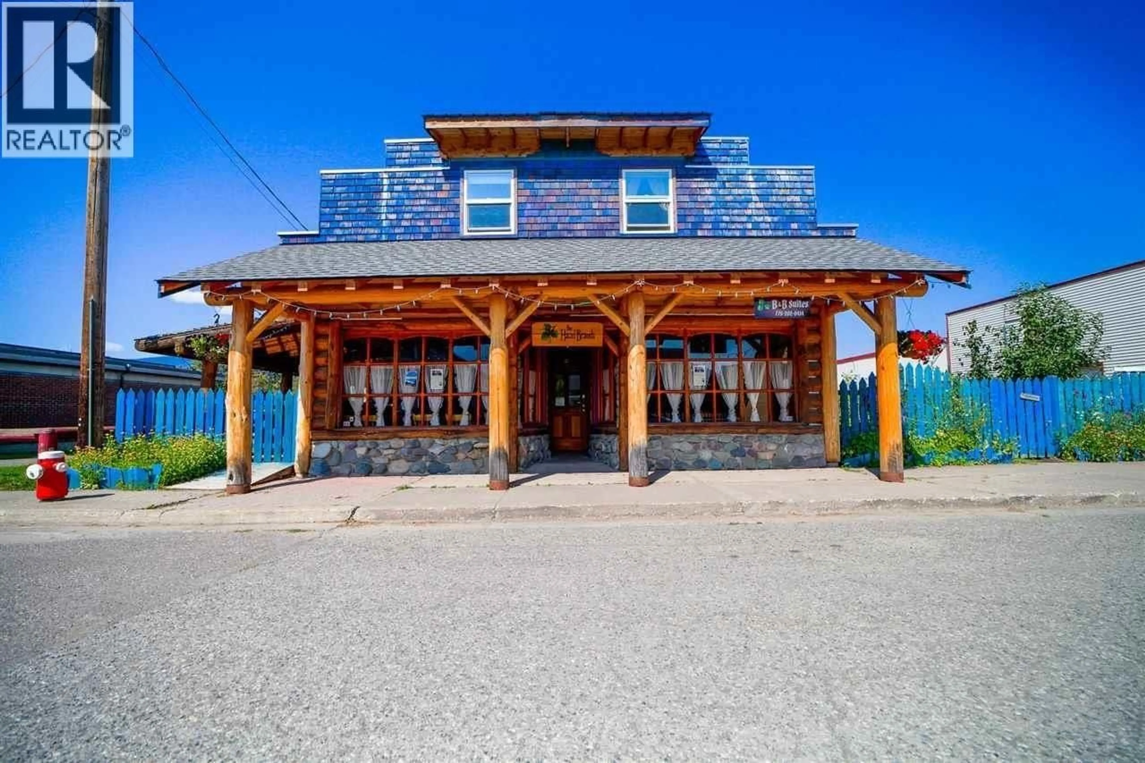 Patio, building for 4335 FIELD STREET, Hazelton British Columbia V0J1Y0