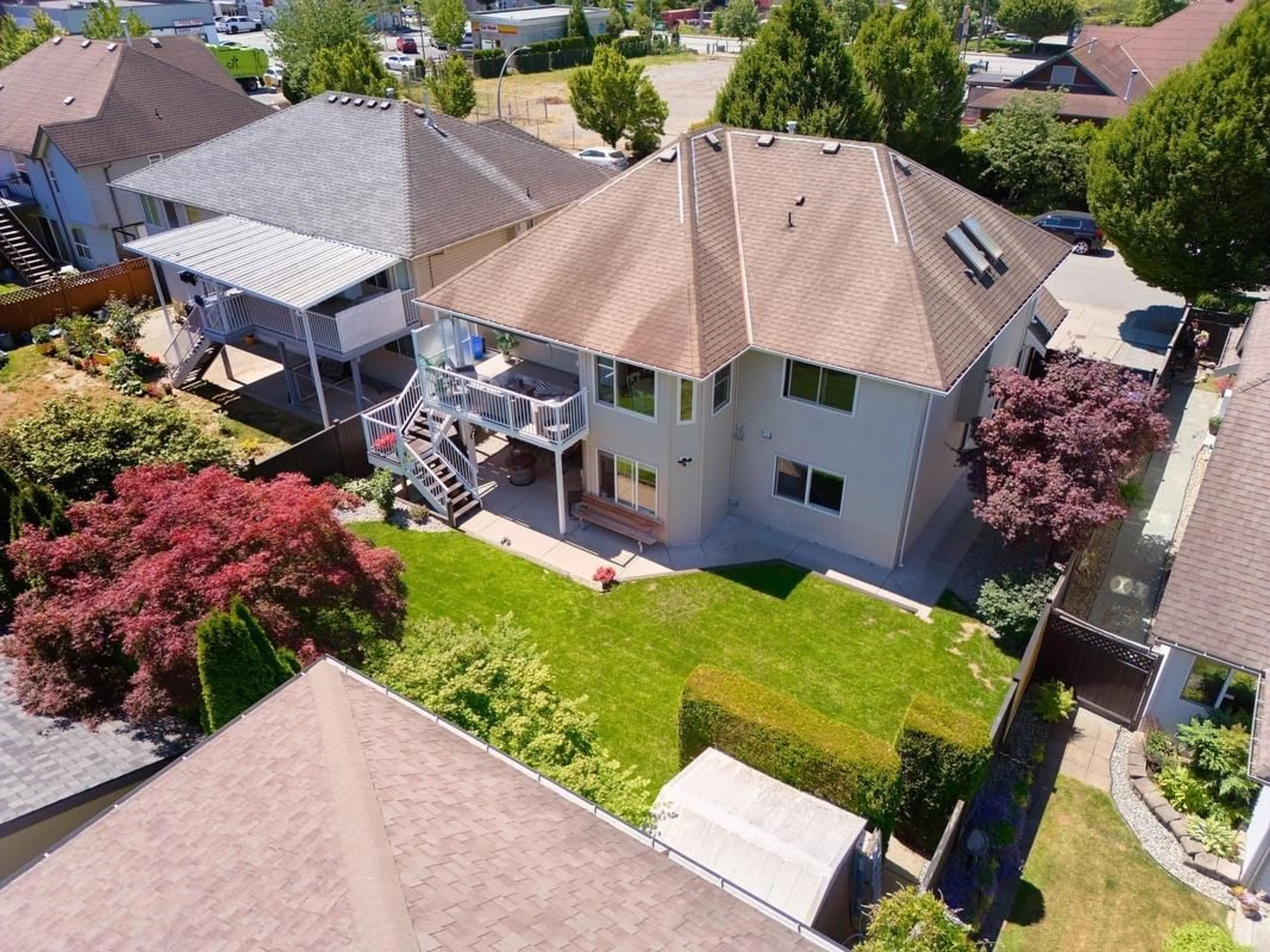 A pic from outside/outdoor area/front of a property/back of a property/a pic from drone, unknown for 3126 BRAKEMAN STREET, Abbotsford British Columbia V3W3H5