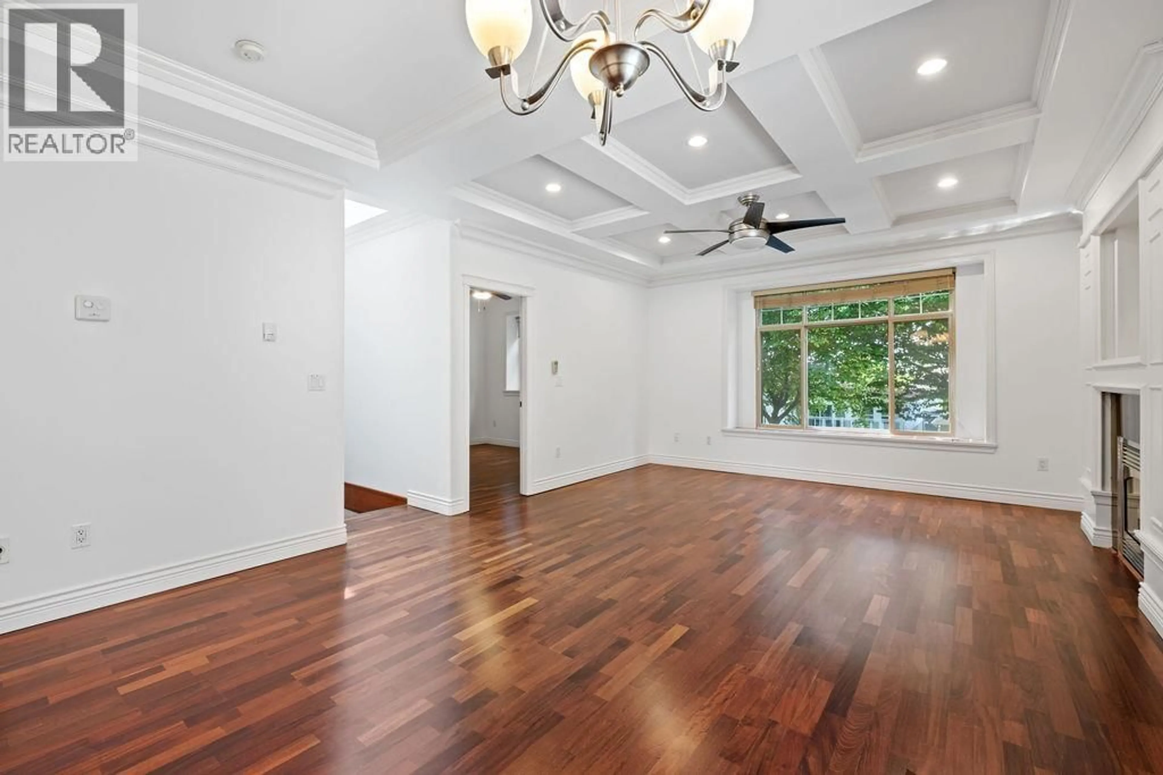 Unknown for 5388 SHERBROOKE STREET, Vancouver British Columbia V5W3M5