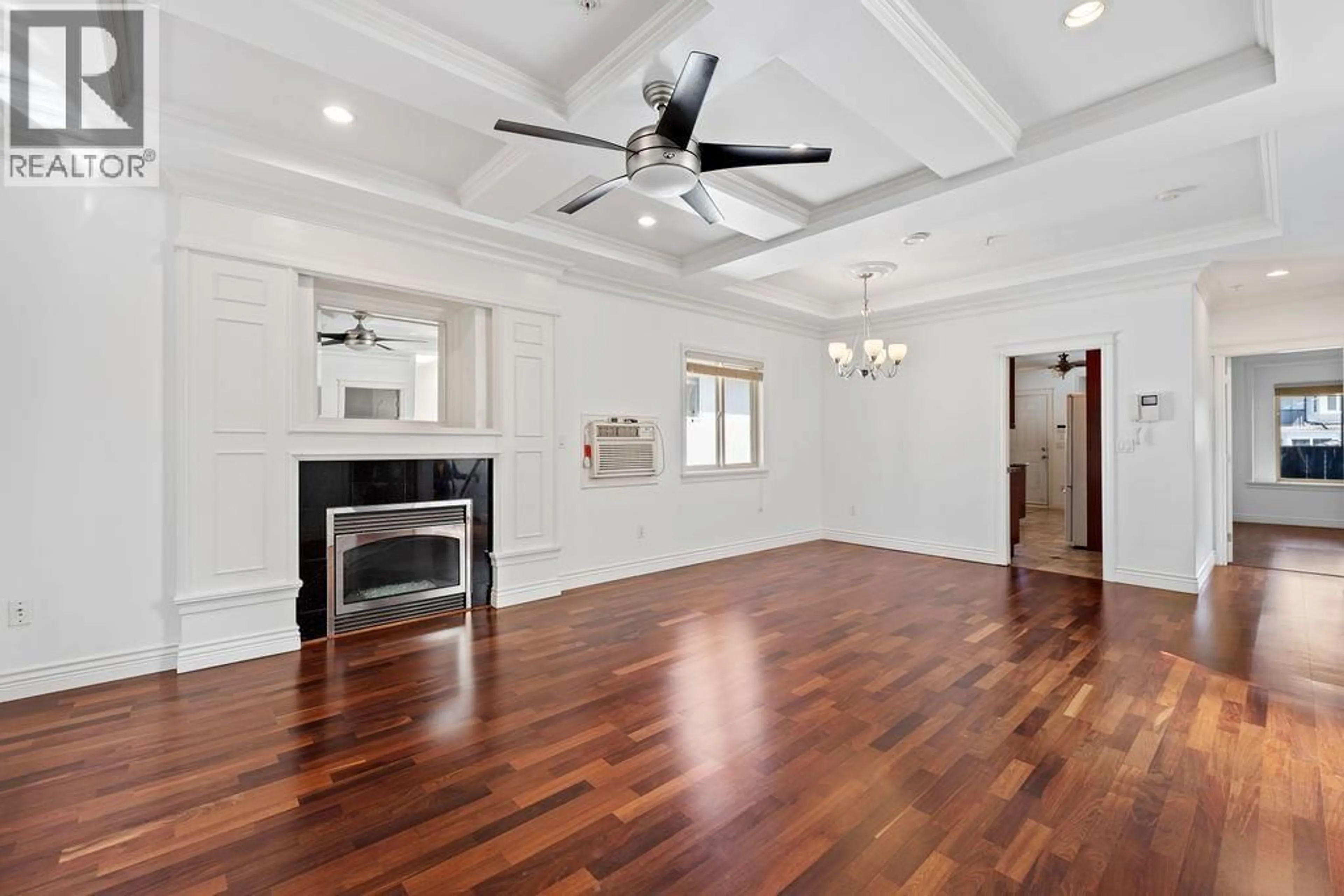 A pic of a room for 5388 SHERBROOKE STREET, Vancouver British Columbia V5W3M5