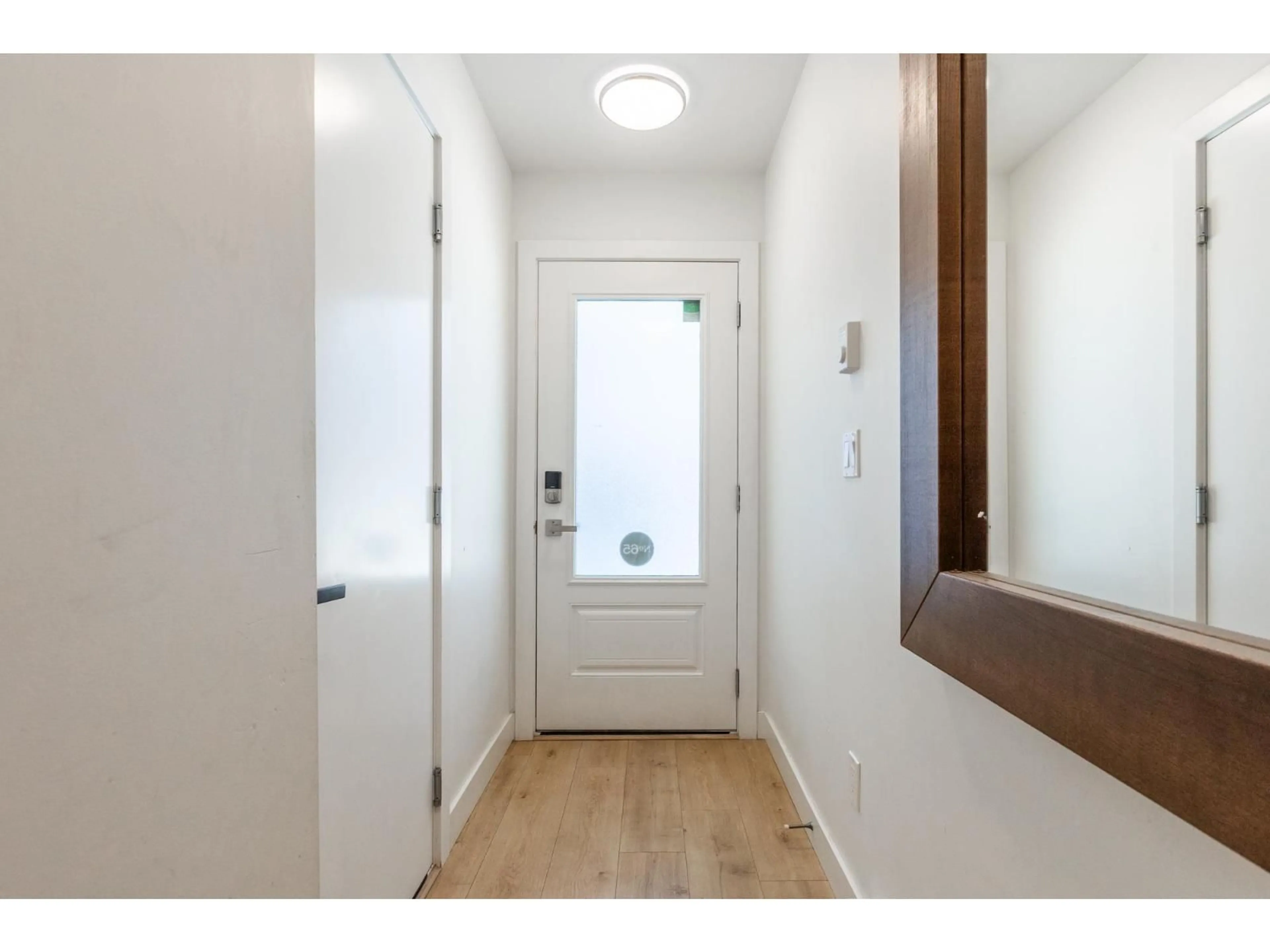 Indoor entryway for 65 - 15588 32 AVENUE, Surrey British Columbia V3Z0G3