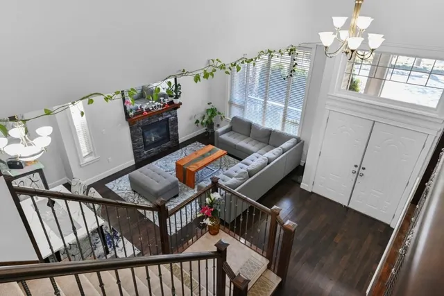 17371 64 AVENUE, Surrey 5