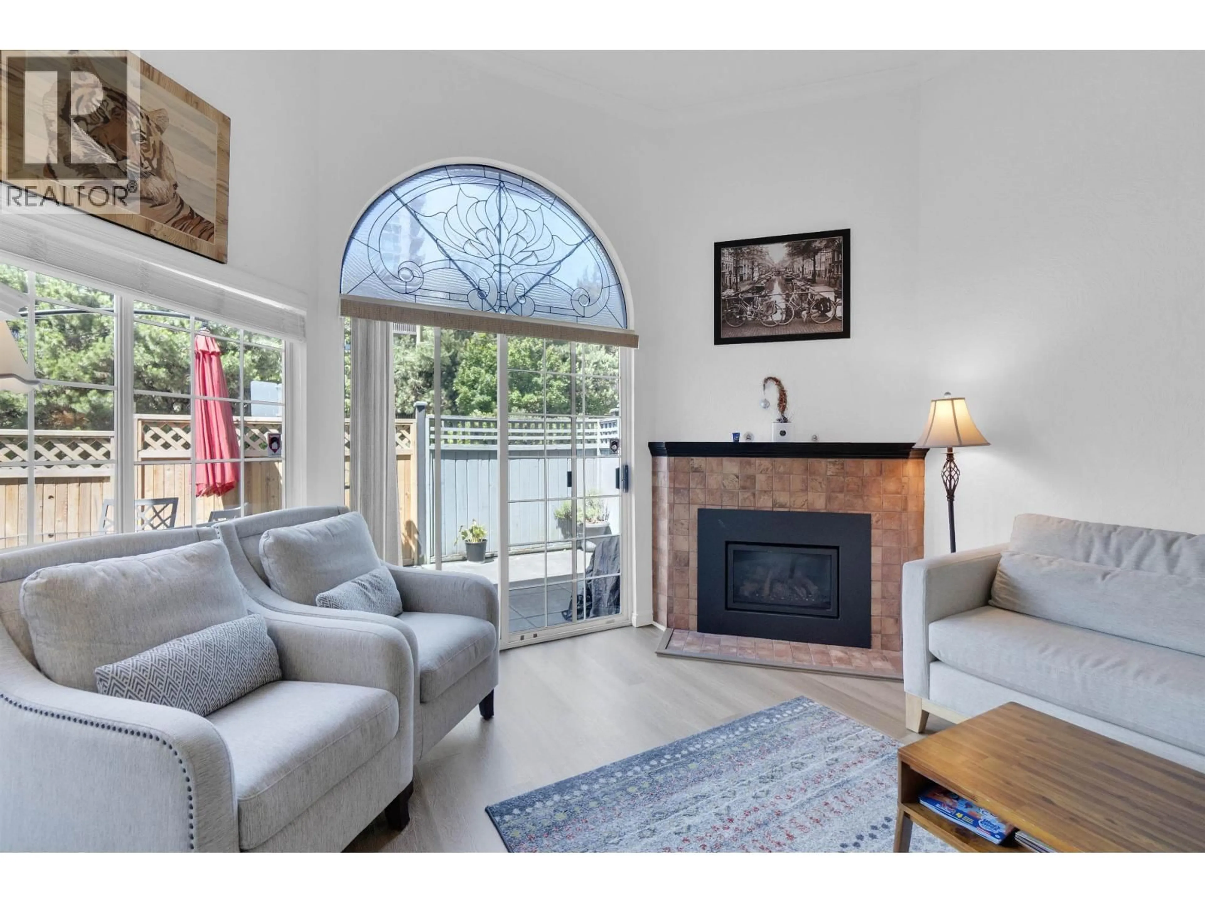 Living room with furniture, ceramic/tile floor for 108 - 216 6TH STREET, North Vancouver British Columbia V7L1P5