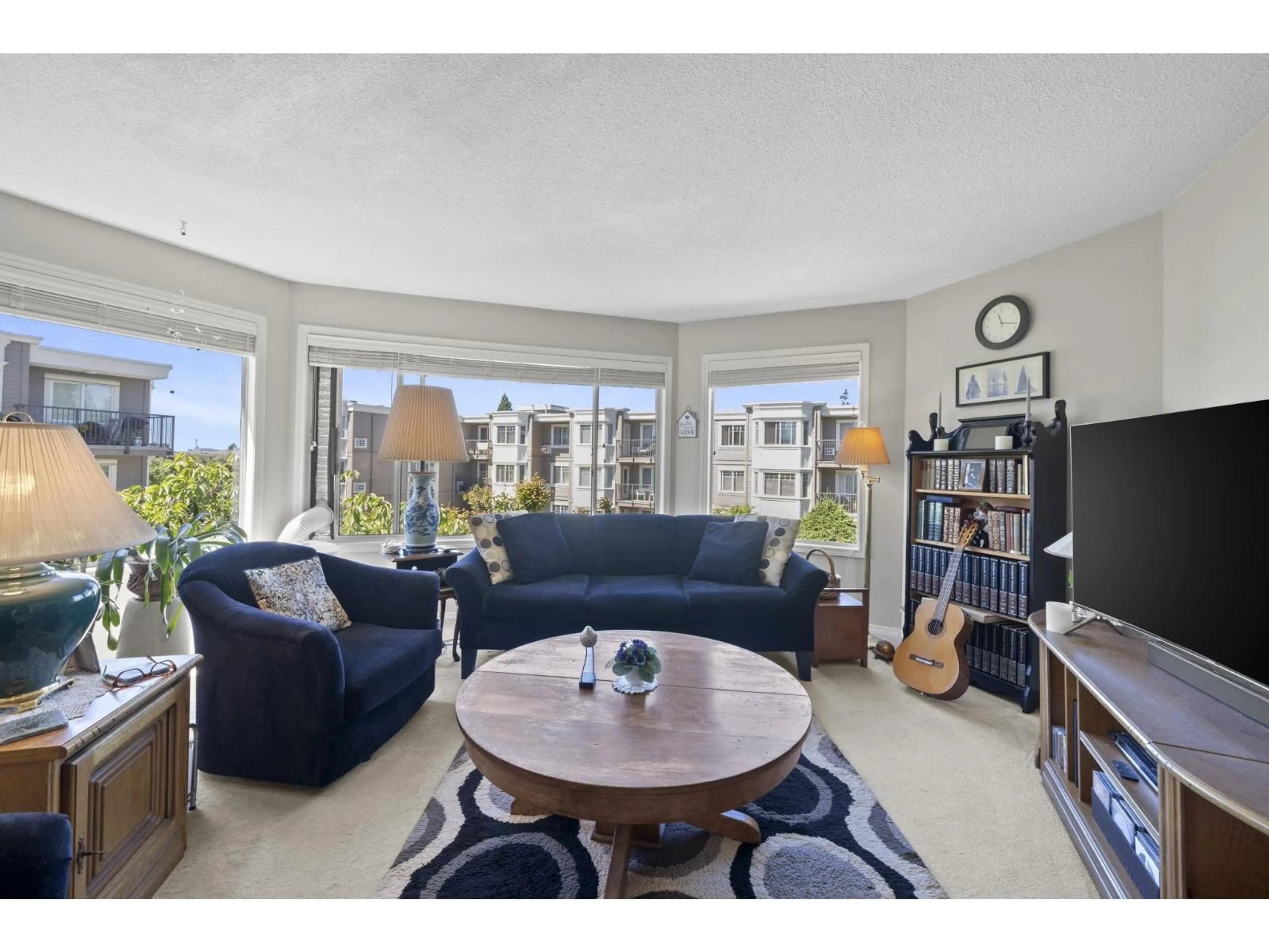 Living room with furniture, unknown for 203 - 1327 BEST STREET, White Rock British Columbia V4B4E3