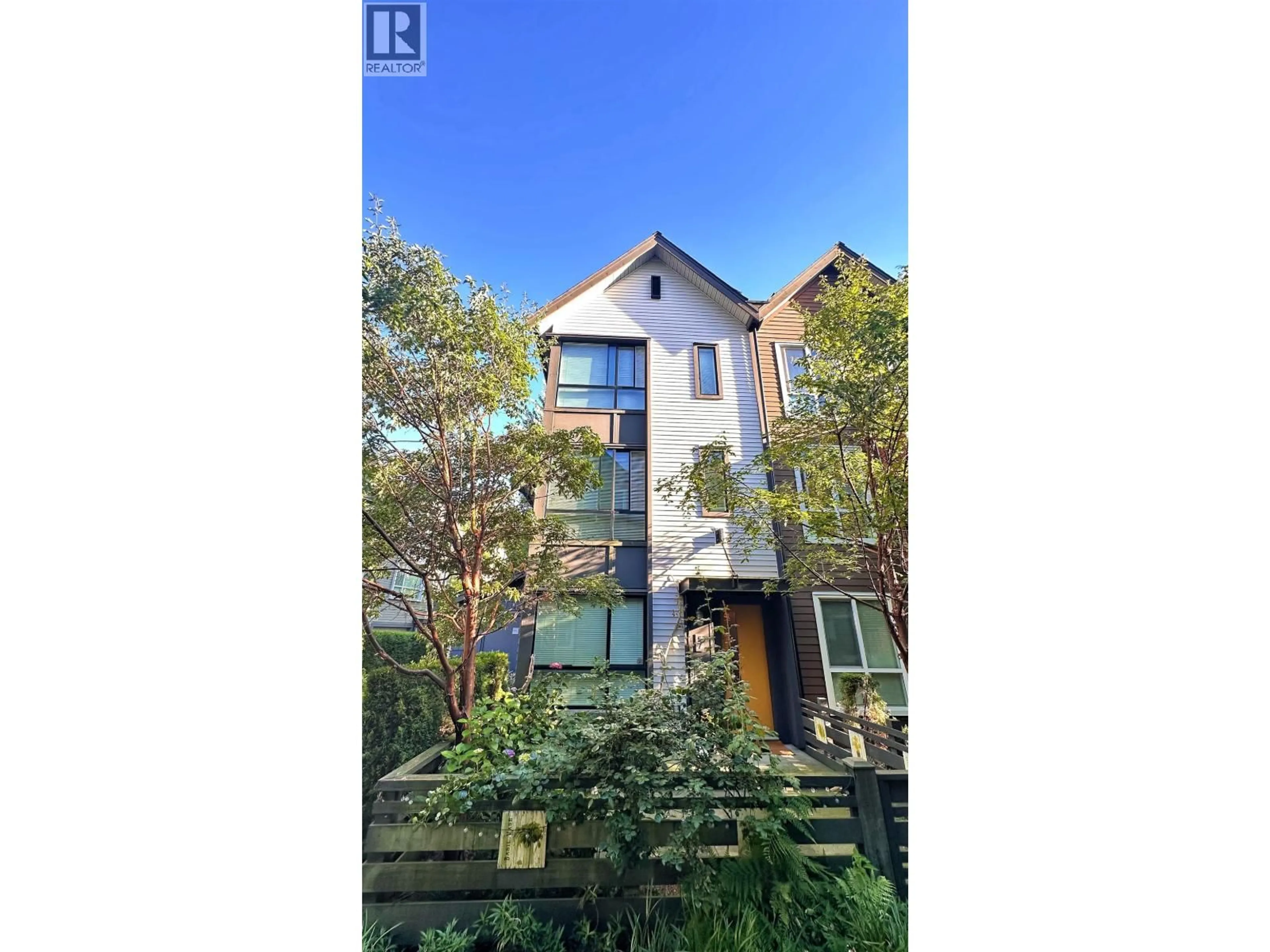 A pic from outside/outdoor area/front of a property/back of a property/a pic from drone, building for 57 - 2380 RANGER LANE, Port Coquitlam British Columbia V3B0M4