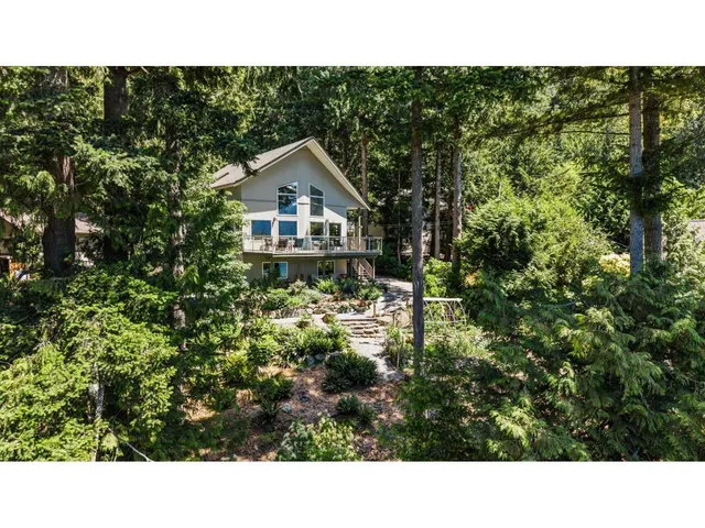 6970 ROCKWELL DRIVE, Harrison Hot Springs 5