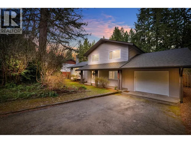 2572 THE BOULEVARD, Squamish 2