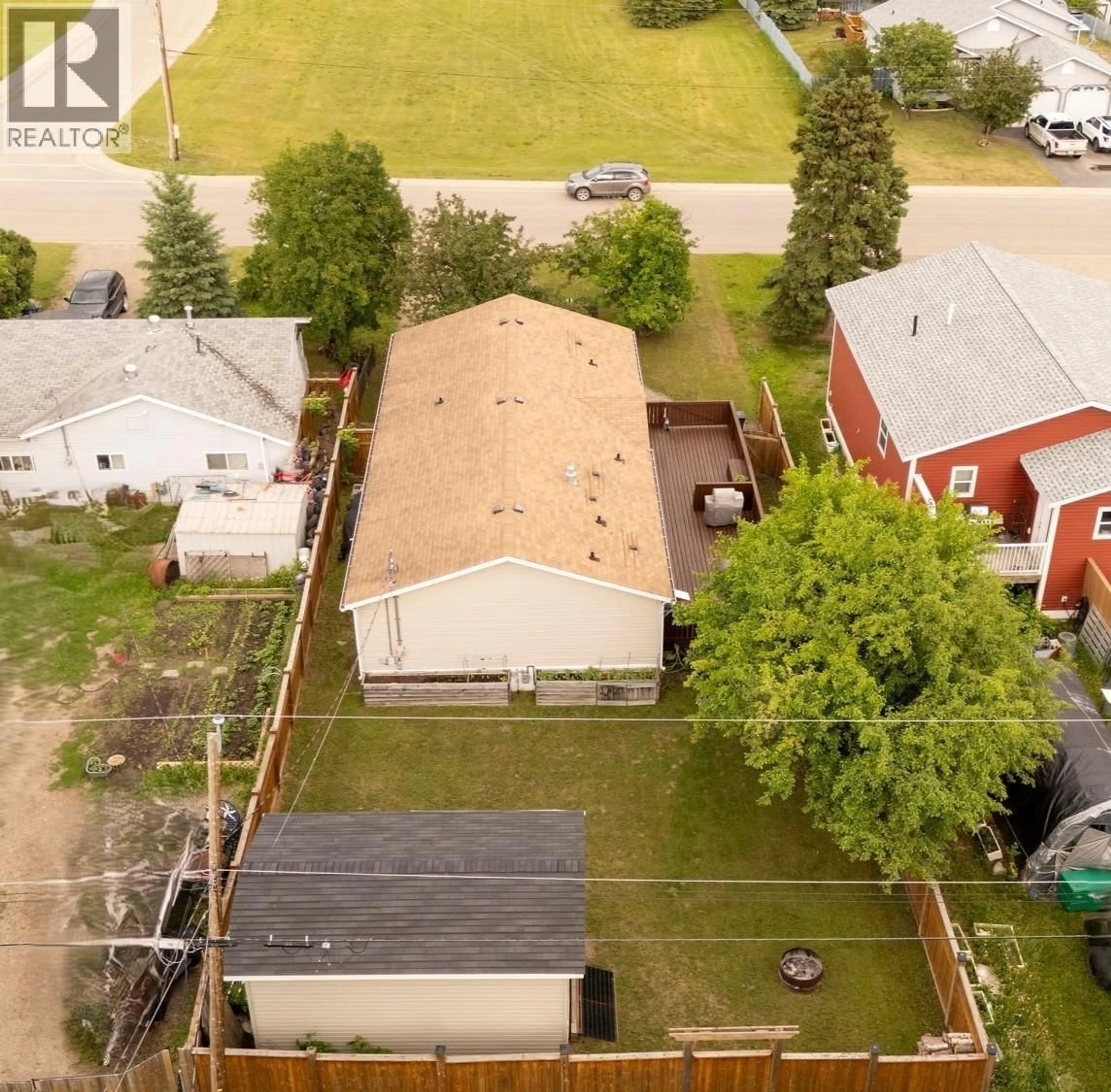 A pic from outside/outdoor area/front of a property/back of a property/a pic from drone, street for 9640 SPRUCE STREET, Taylor British Columbia V0C2K0