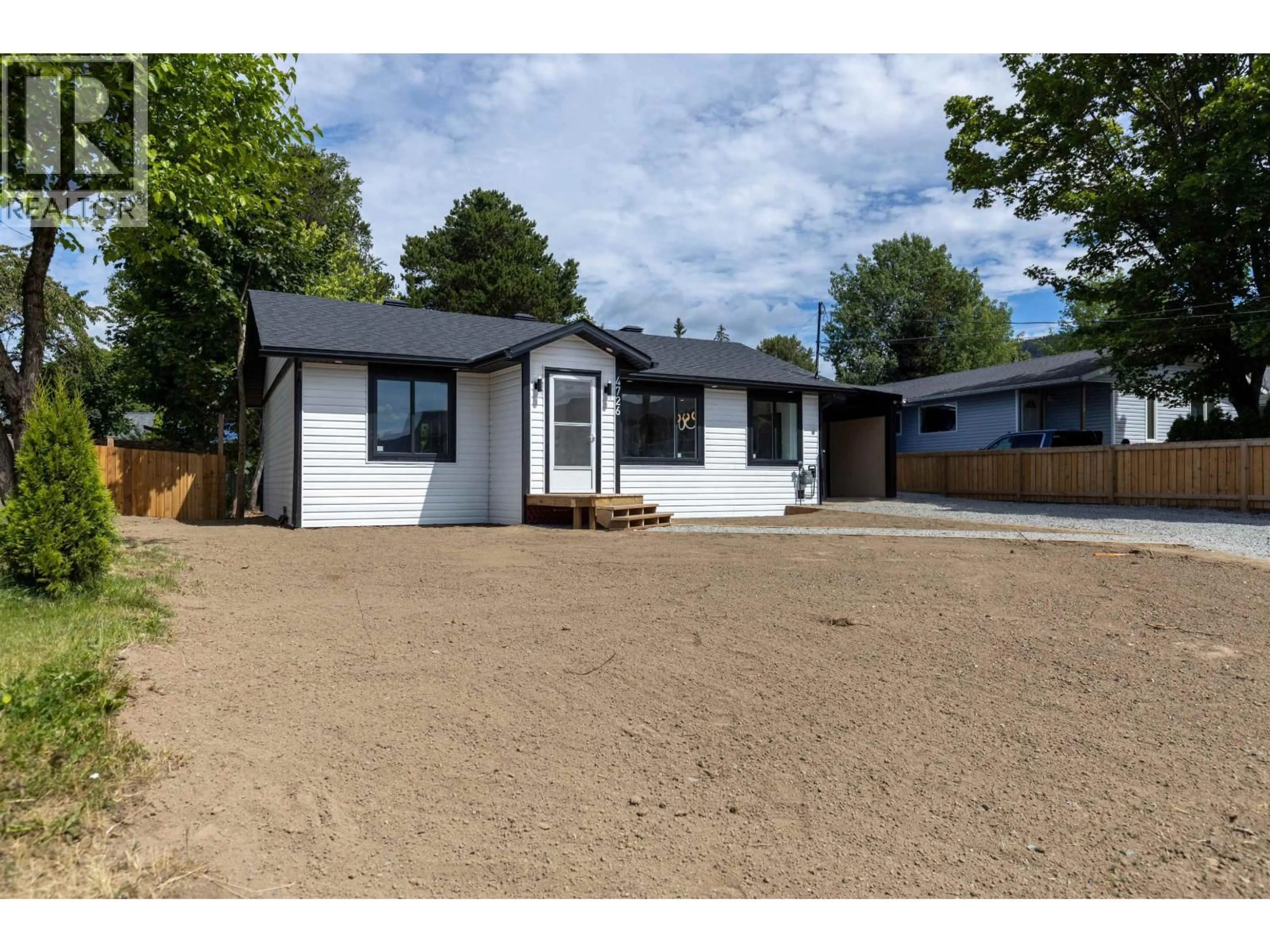 A pic from outside/outdoor area/front of a property/back of a property/a pic from drone, street for 4726 DAVIS AVENUE, Terrace British Columbia V8G1X9