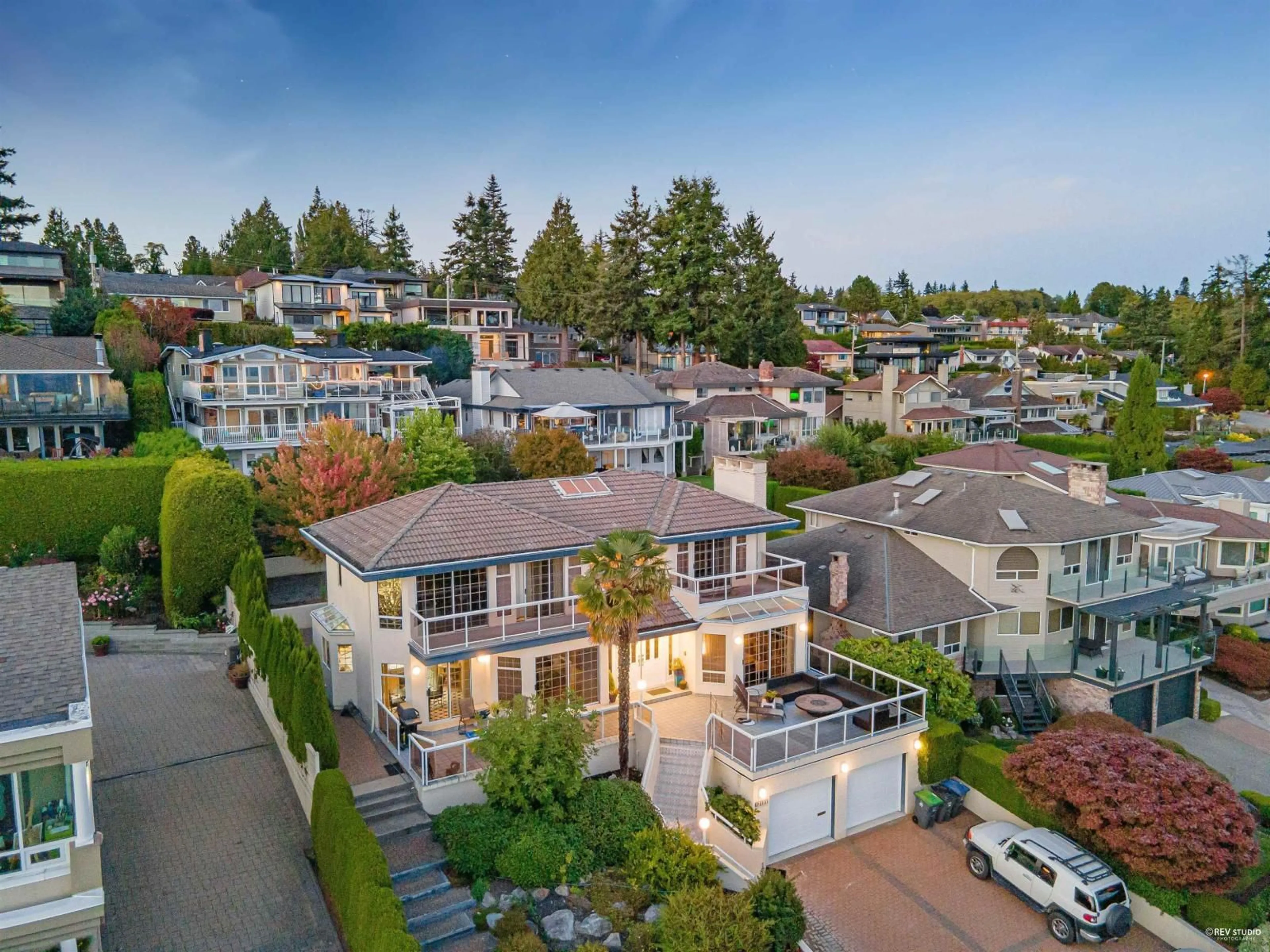 A pic from outside/outdoor area/front of a property/back of a property/a pic from drone, street for 13151 13 AVENUE, Surrey British Columbia V4A1C1