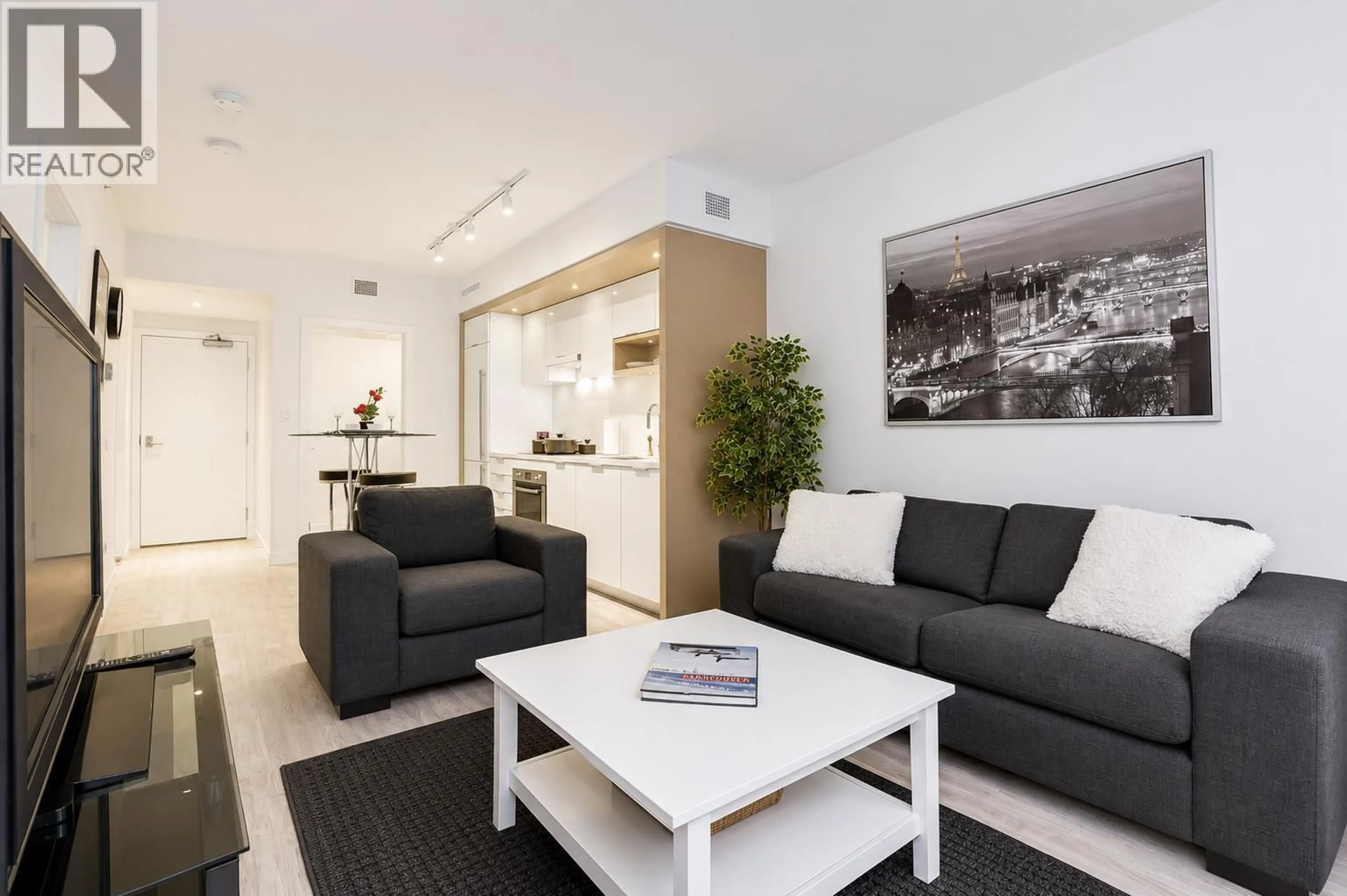 Living room with furniture, unknown for 212 - 1661 QUEBEC STREET, Vancouver British Columbia V6A0H2