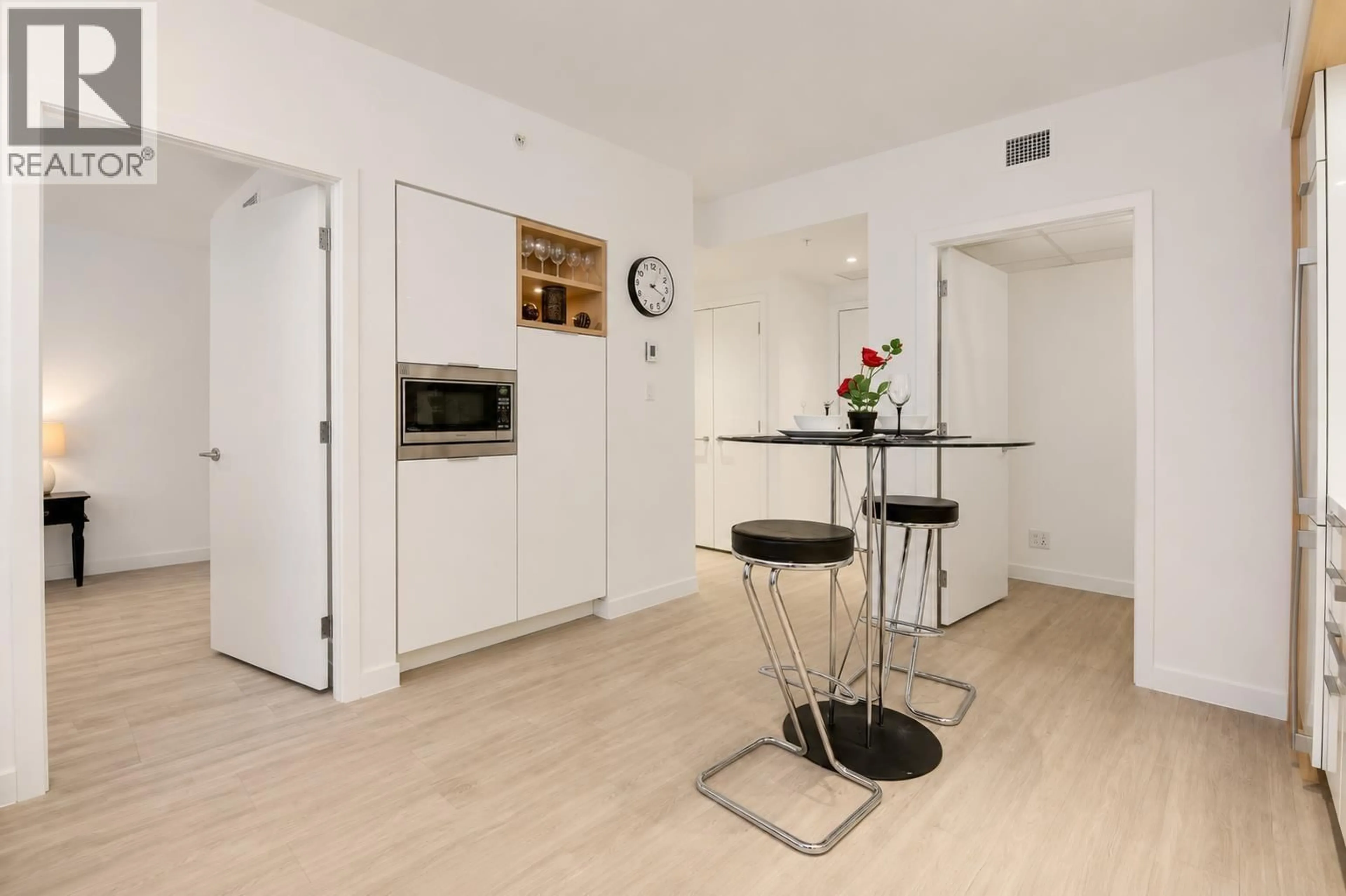 A pic of a room for 212 - 1661 QUEBEC STREET, Vancouver British Columbia V6A0H2