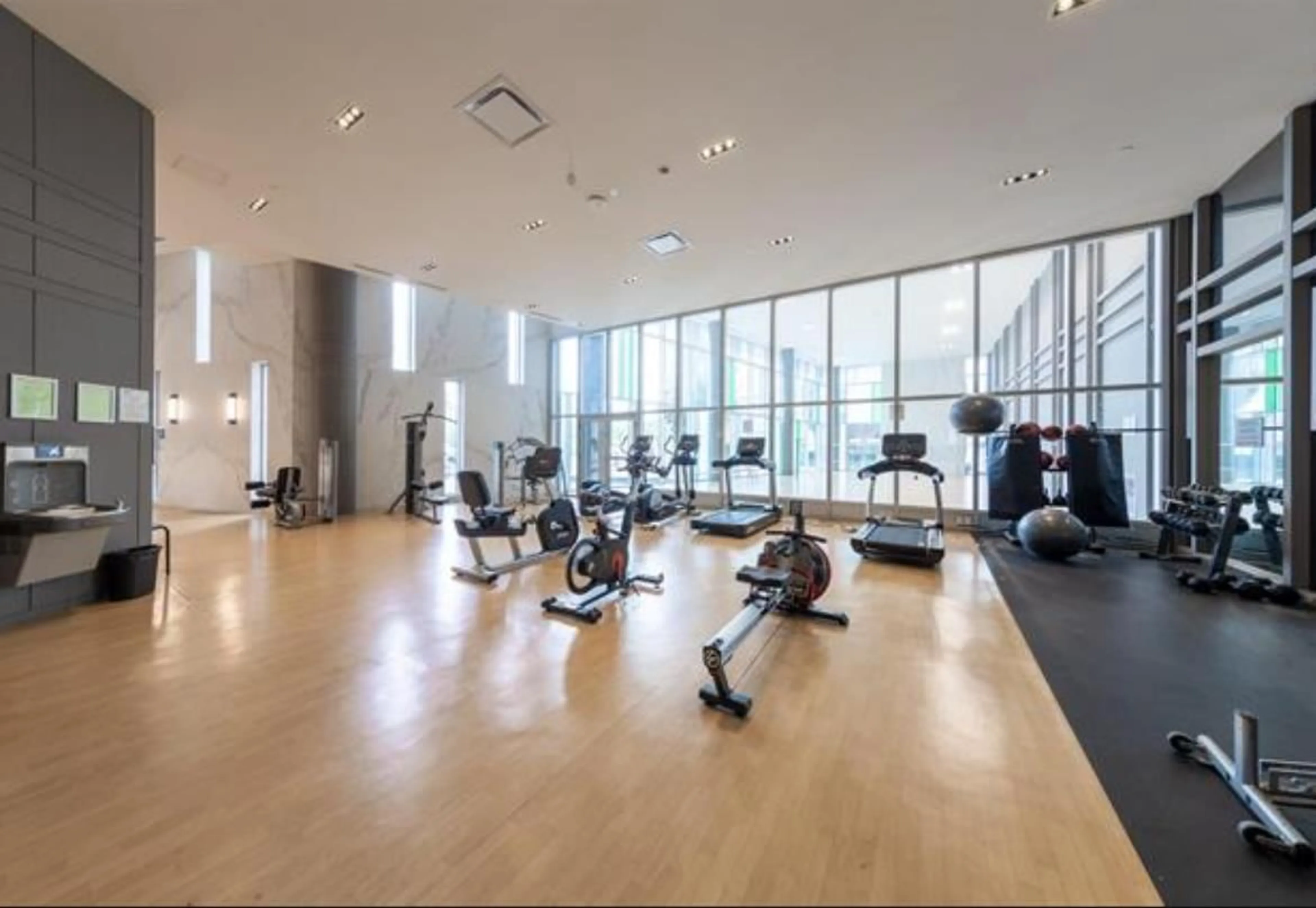 Gym or fitness room for 801 - 9887 WHALLEY BOULEVARD, Surrey British Columbia V3T0P4