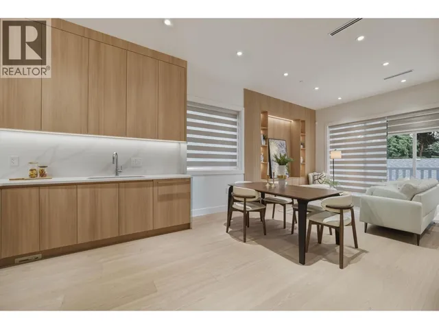 3112 42ND AVENUE, Vancouver 3