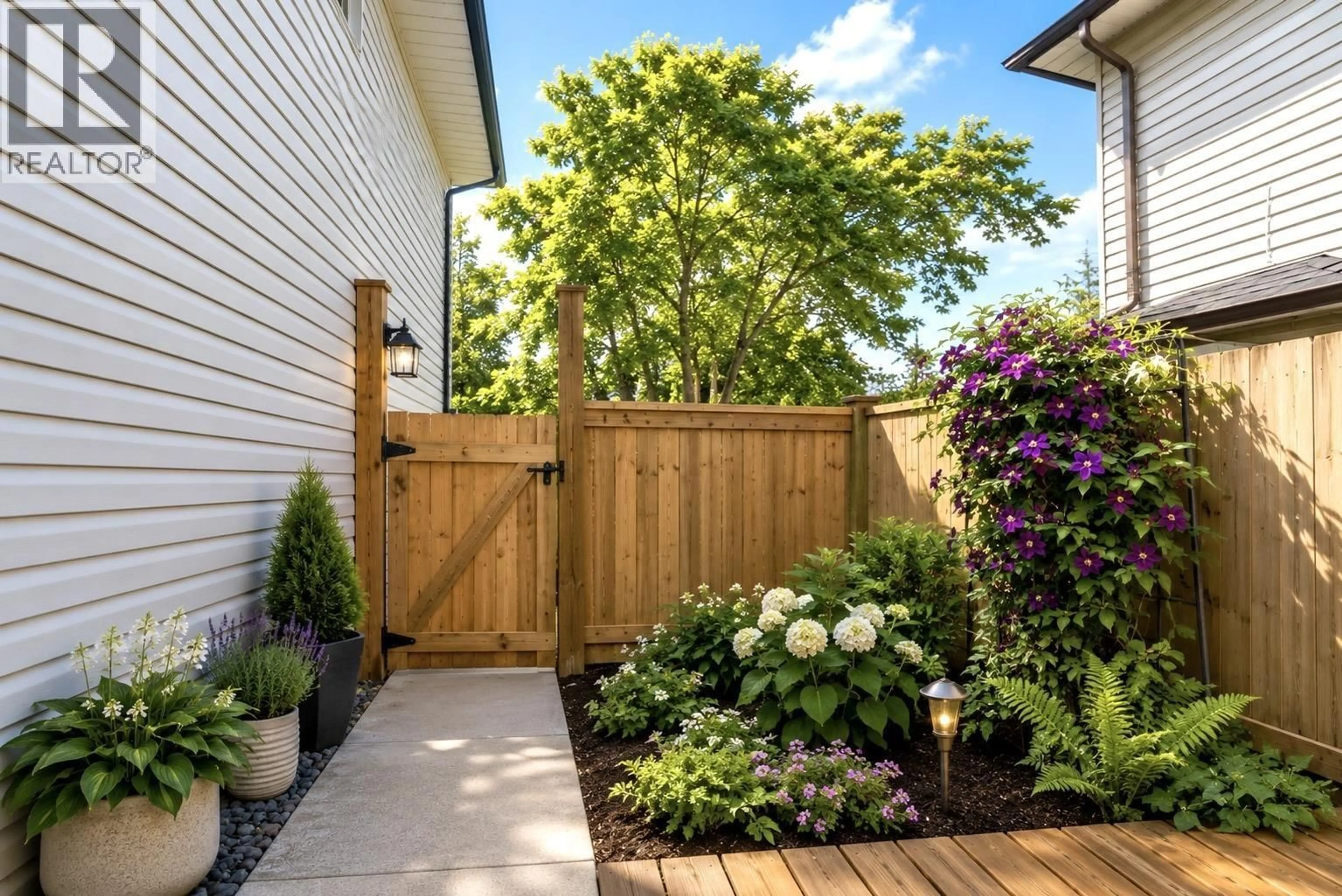 Patio, street for 2995 MARCELLIN PLACE, Coquitlam British Columbia V3C6E7