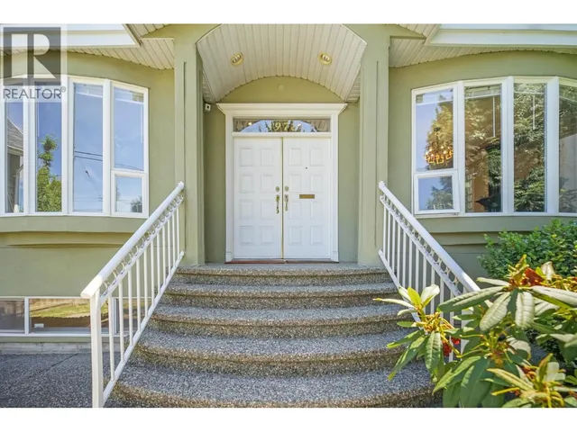 3978 VICTORIA DRIVE, Vancouver 3