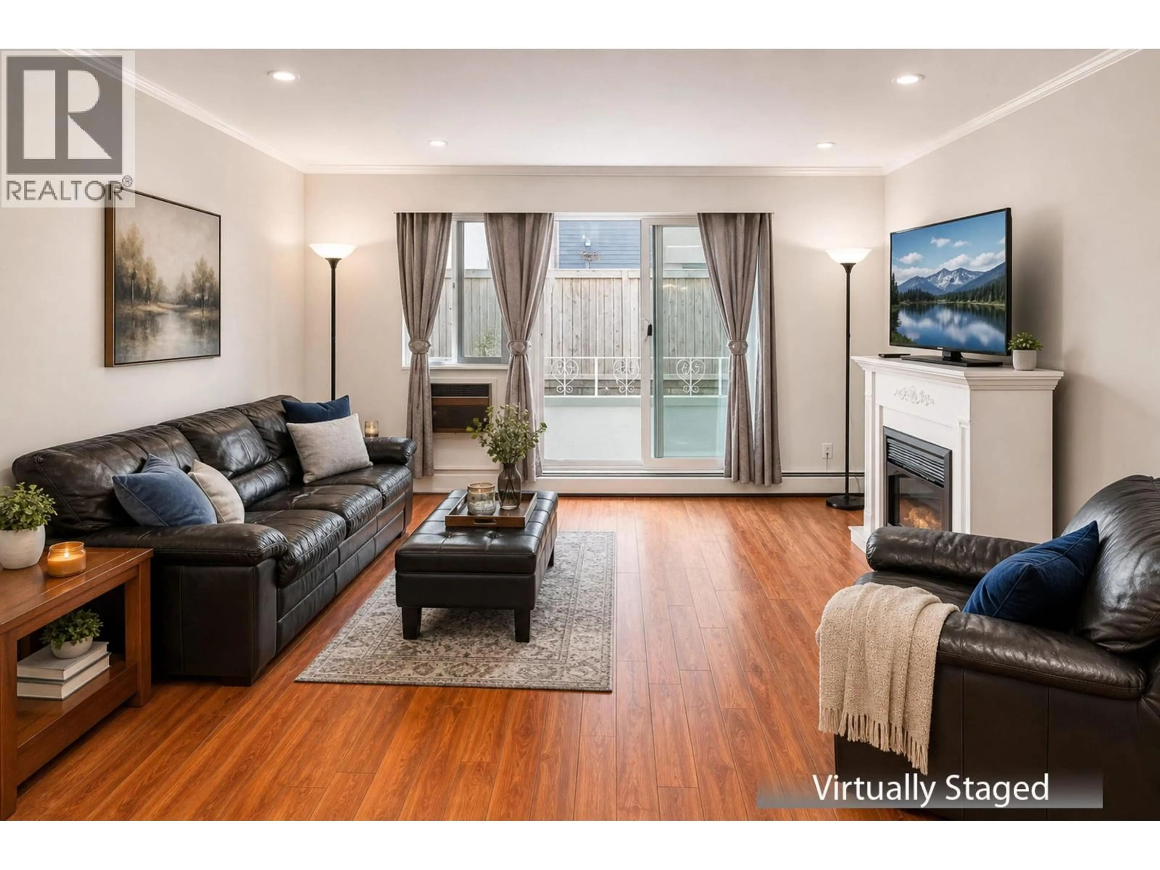 Living room with furniture, wood/laminate floor for 105 - 12096 222 STREET, Maple Ridge British Columbia V2X5W1