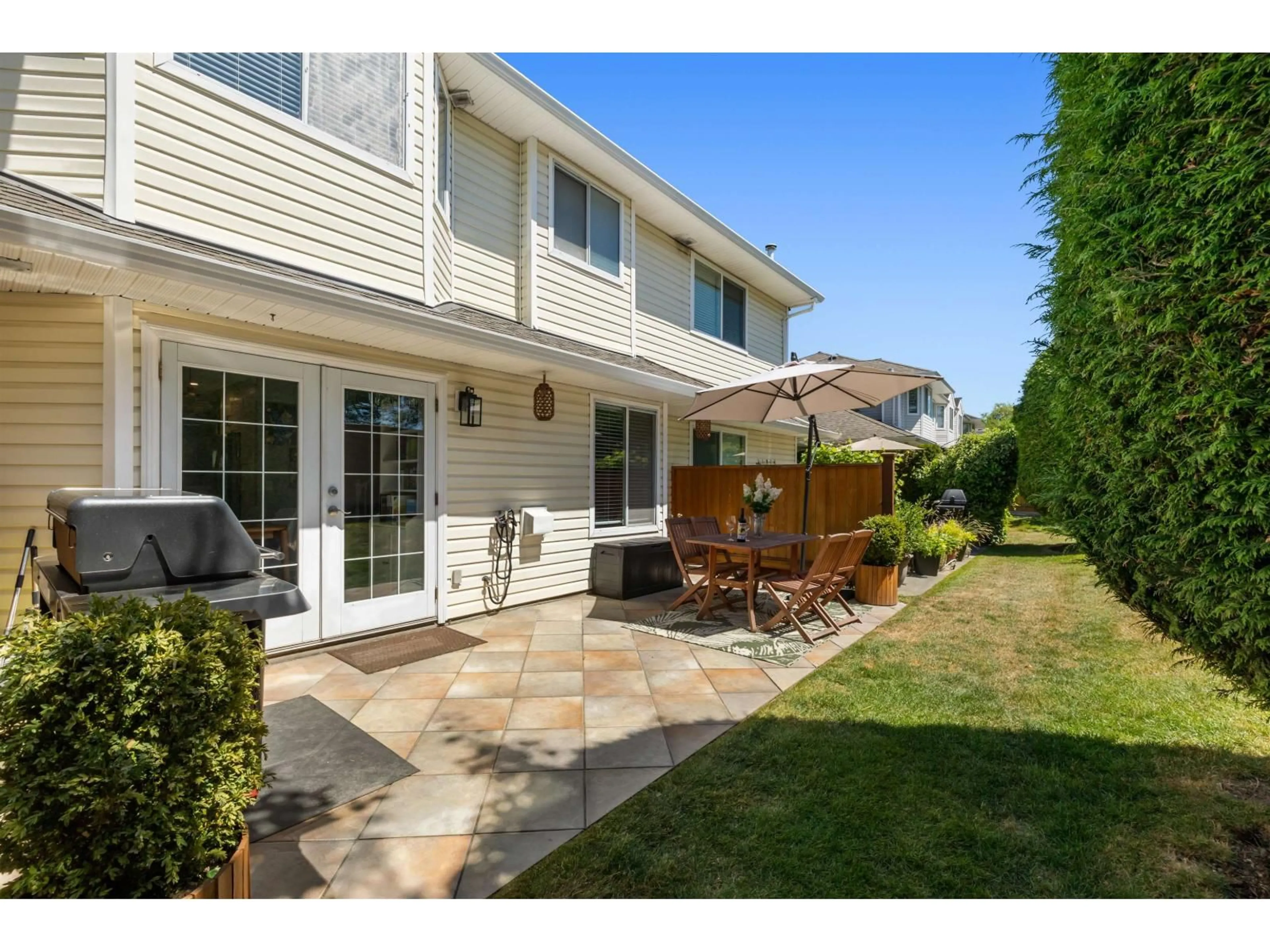 Patio, street for 18 - 21928 48 AVENUE, Langley British Columbia V3A8H1