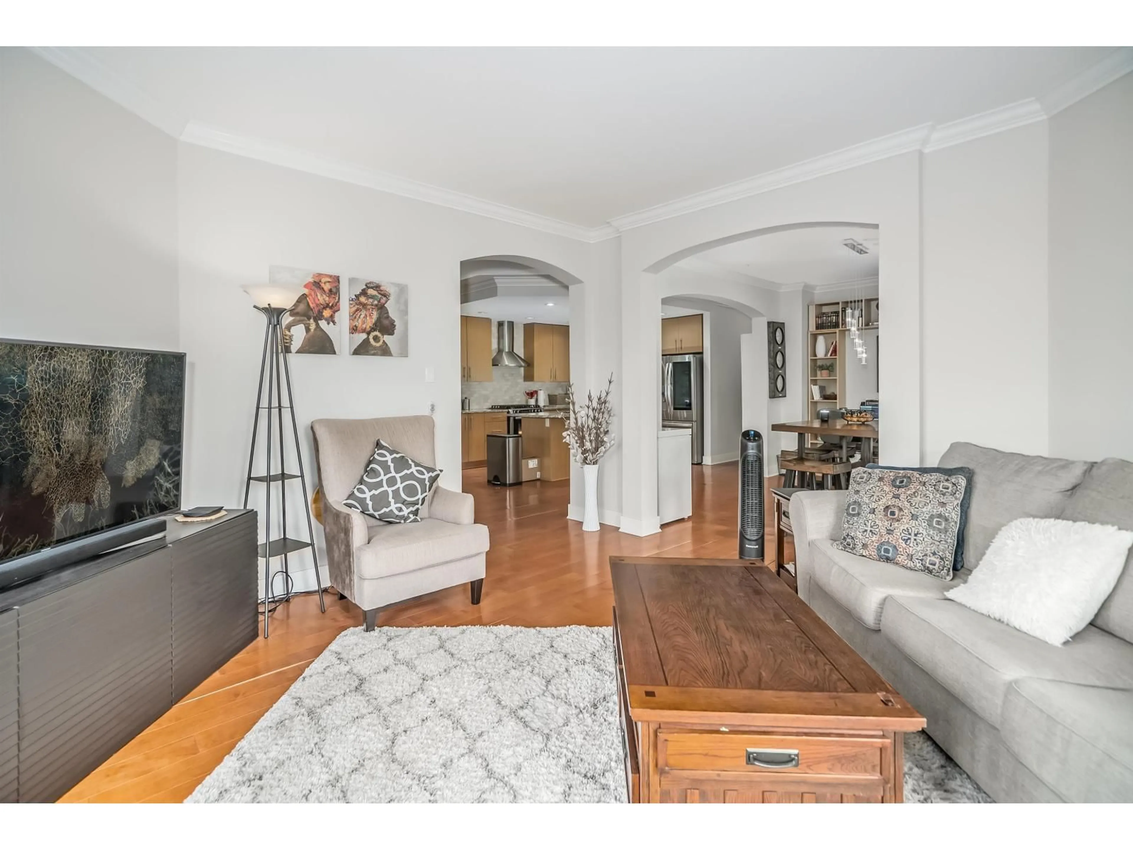 Living room with furniture, unknown for 204 - 16421 64 AVENUE, Surrey British Columbia V3S6V7