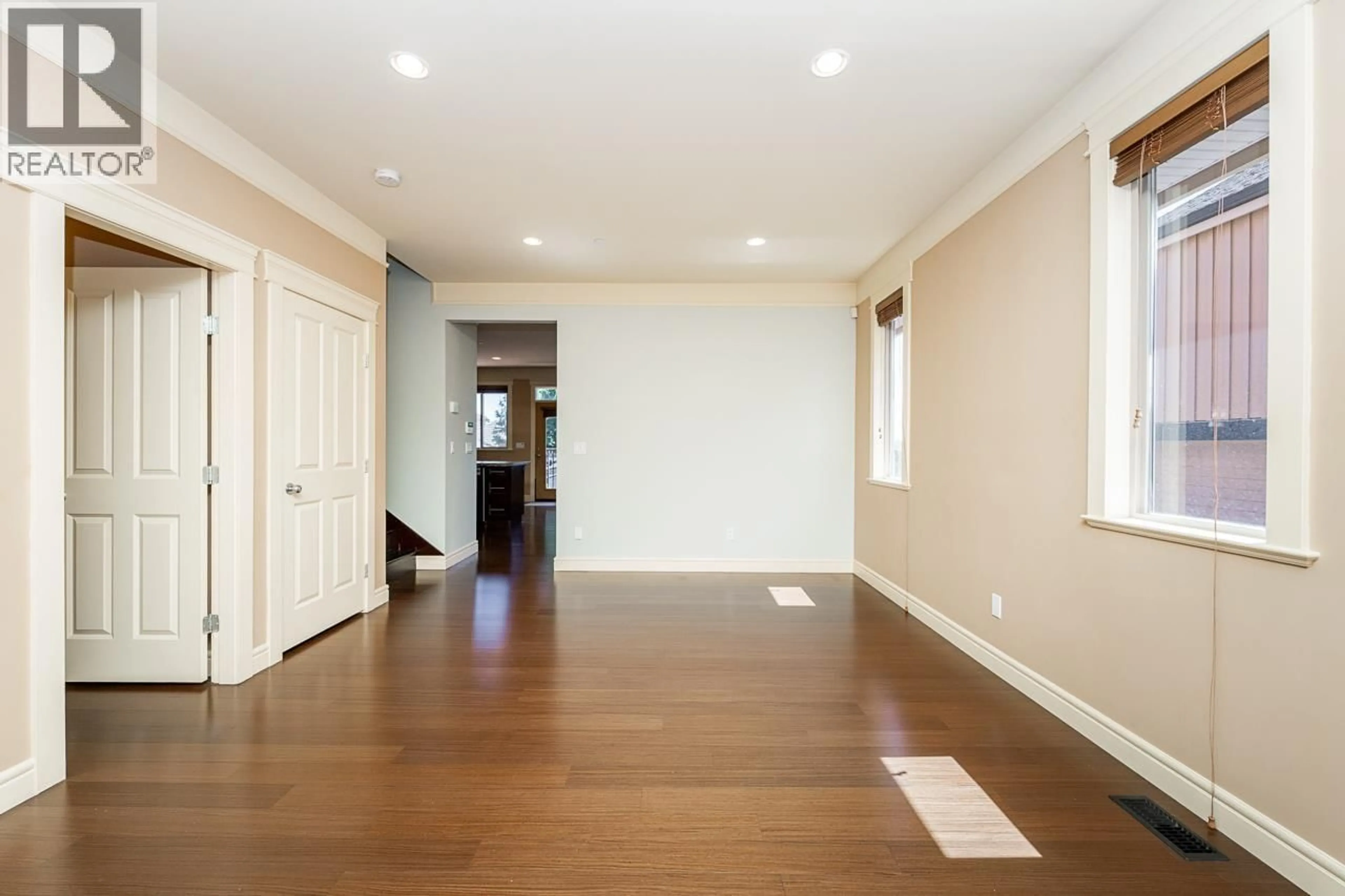Unknown for 1216 NANAIMO STREET, New Westminster British Columbia V3M2E9