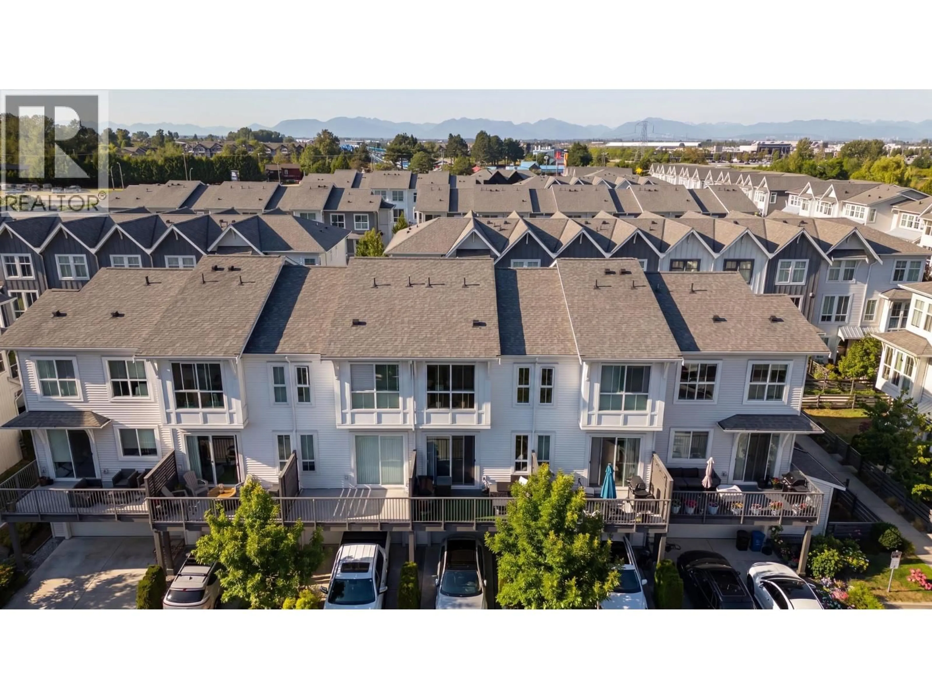 A pic from outside/outdoor area/front of a property/back of a property/a pic from drone, water/lake/river/ocean view for 52 - 4656 ORCA WAY, Tsawwassen British Columbia V4M0C9