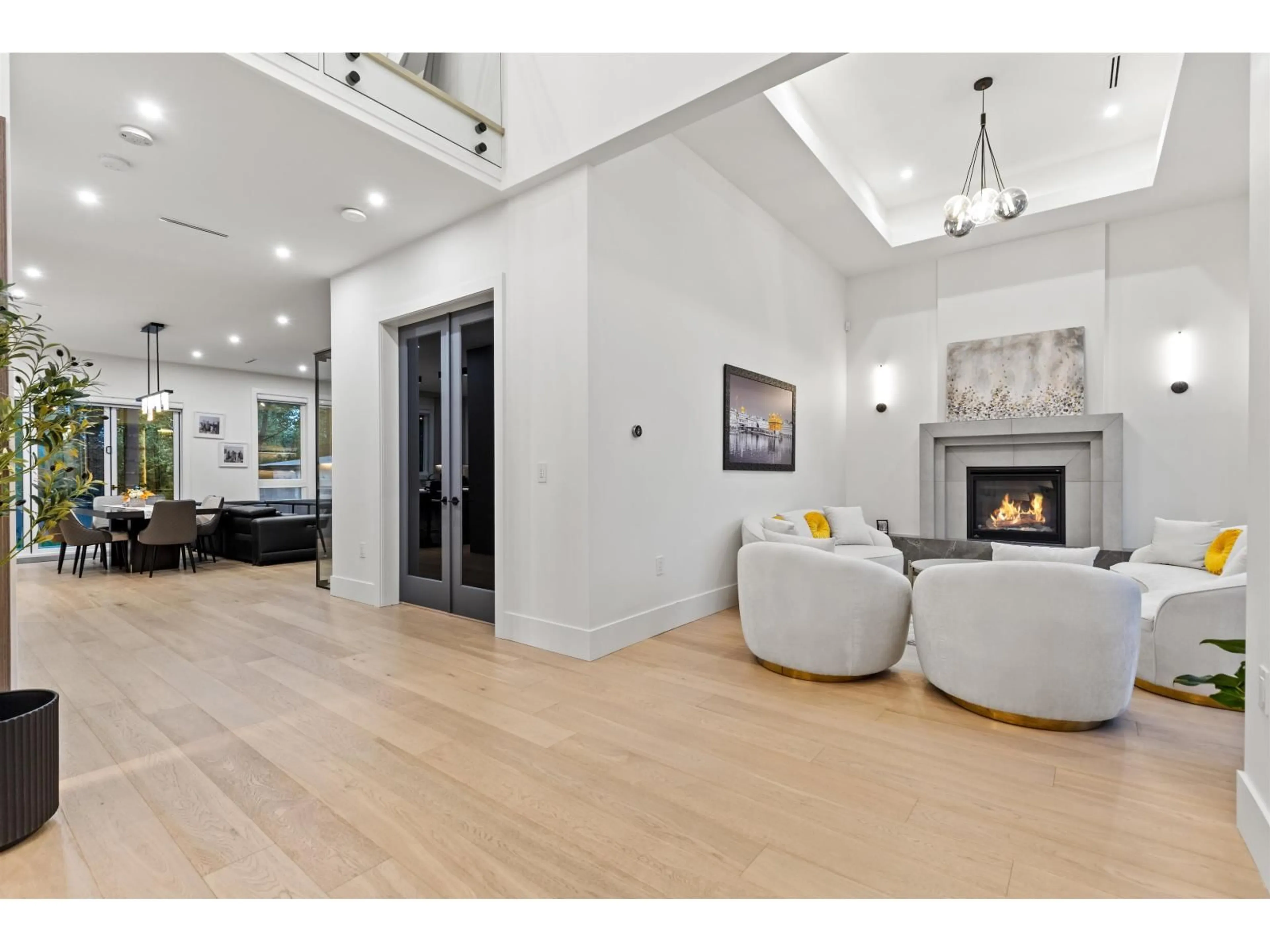 Unknown for 14295 73A AVENUE, Surrey British Columbia V3W2R9