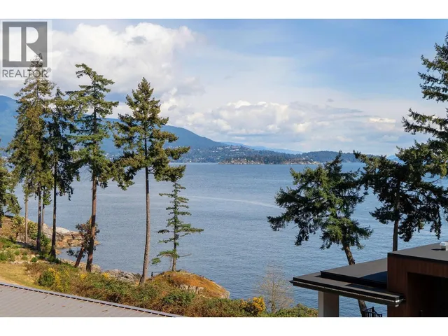 242 SHORE LANE, Bowen Island 4