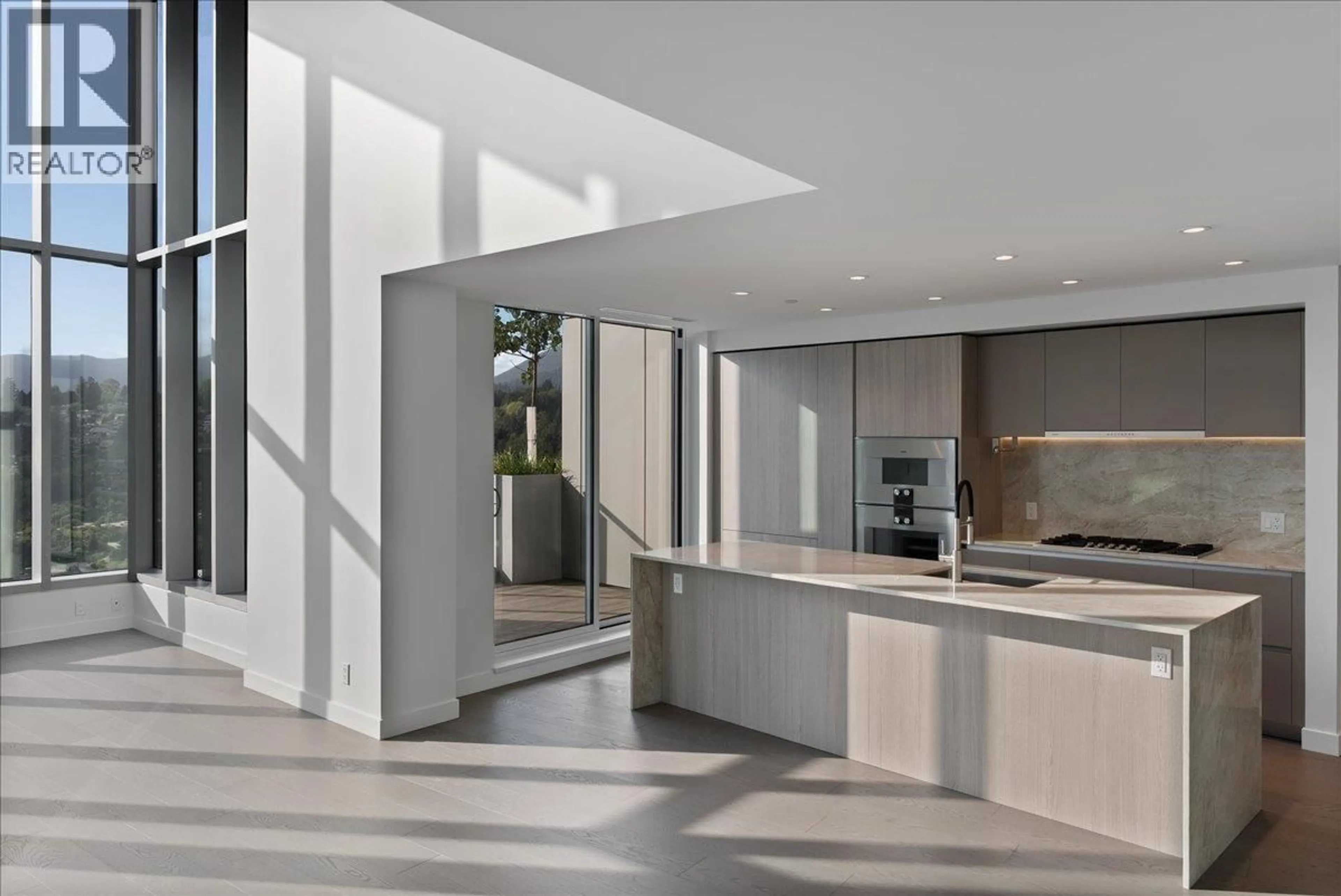 Contemporary kitchen, unknown for 2406 - 1500 FERN STREET, North Vancouver British Columbia V7J0E6
