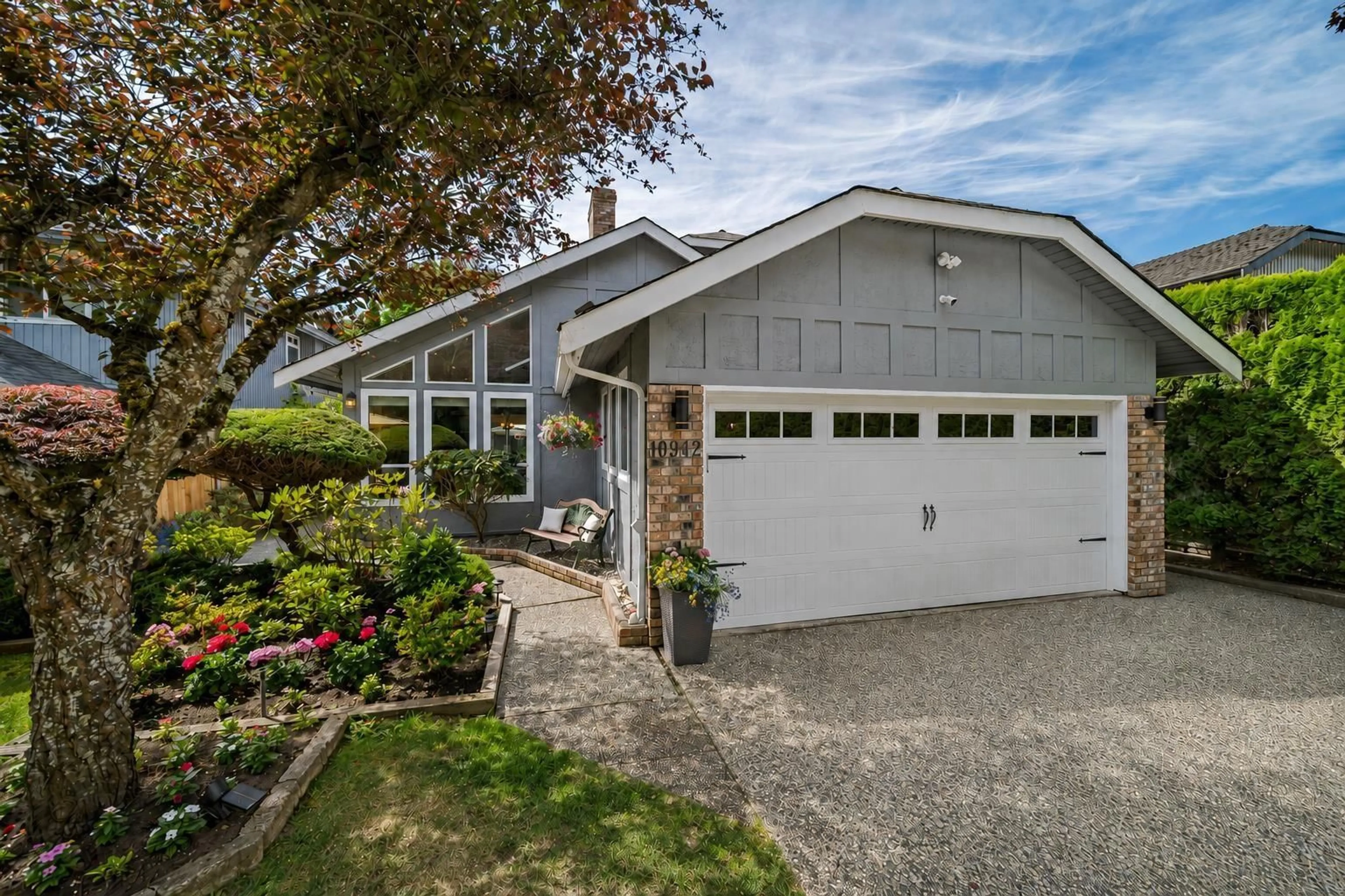 Home with vinyl exterior material, street for 10942 63A AVENUE, Delta British Columbia V4E3B6
